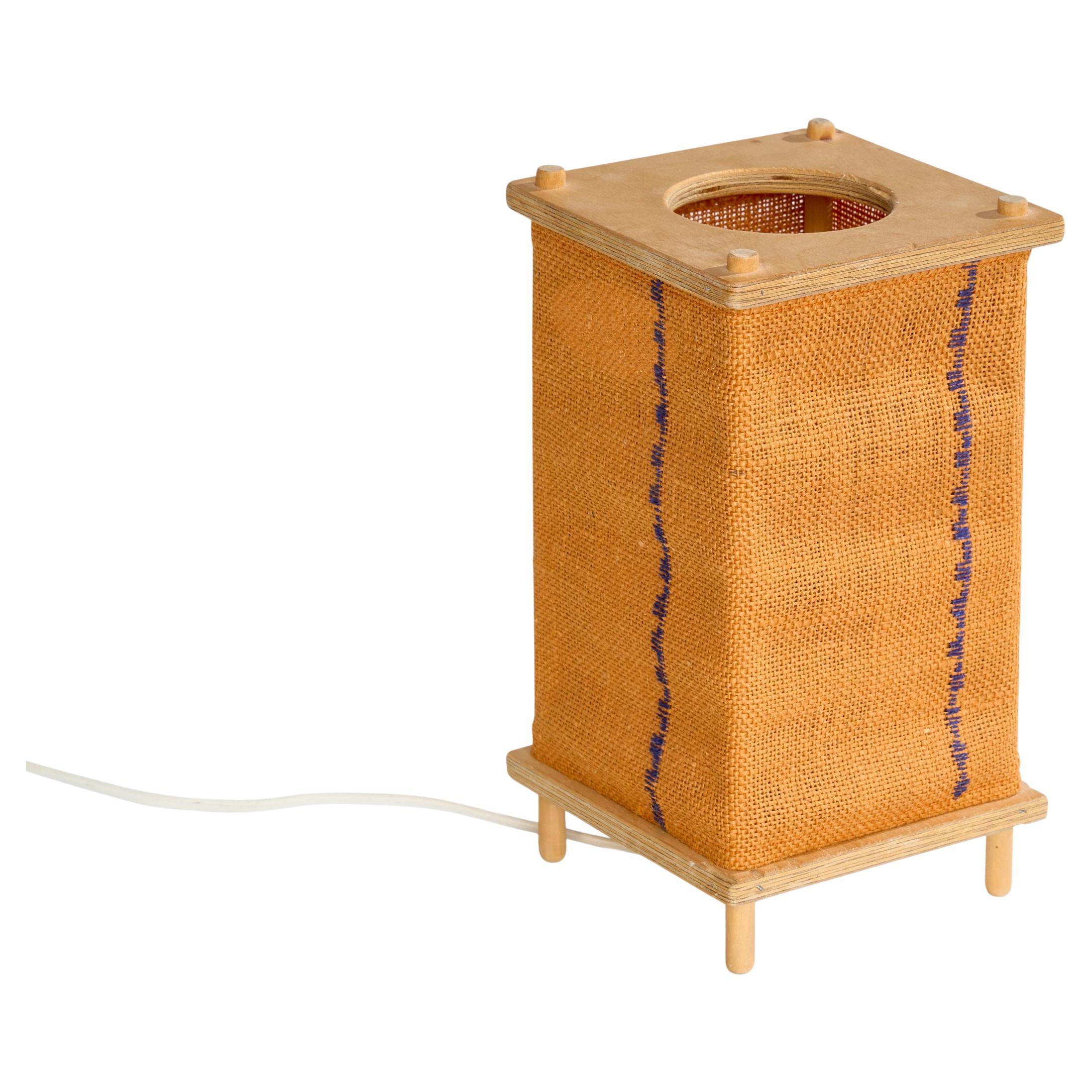Lampada da tavolo di design svedese, Wood, Tessuto, Svezia, anni '70