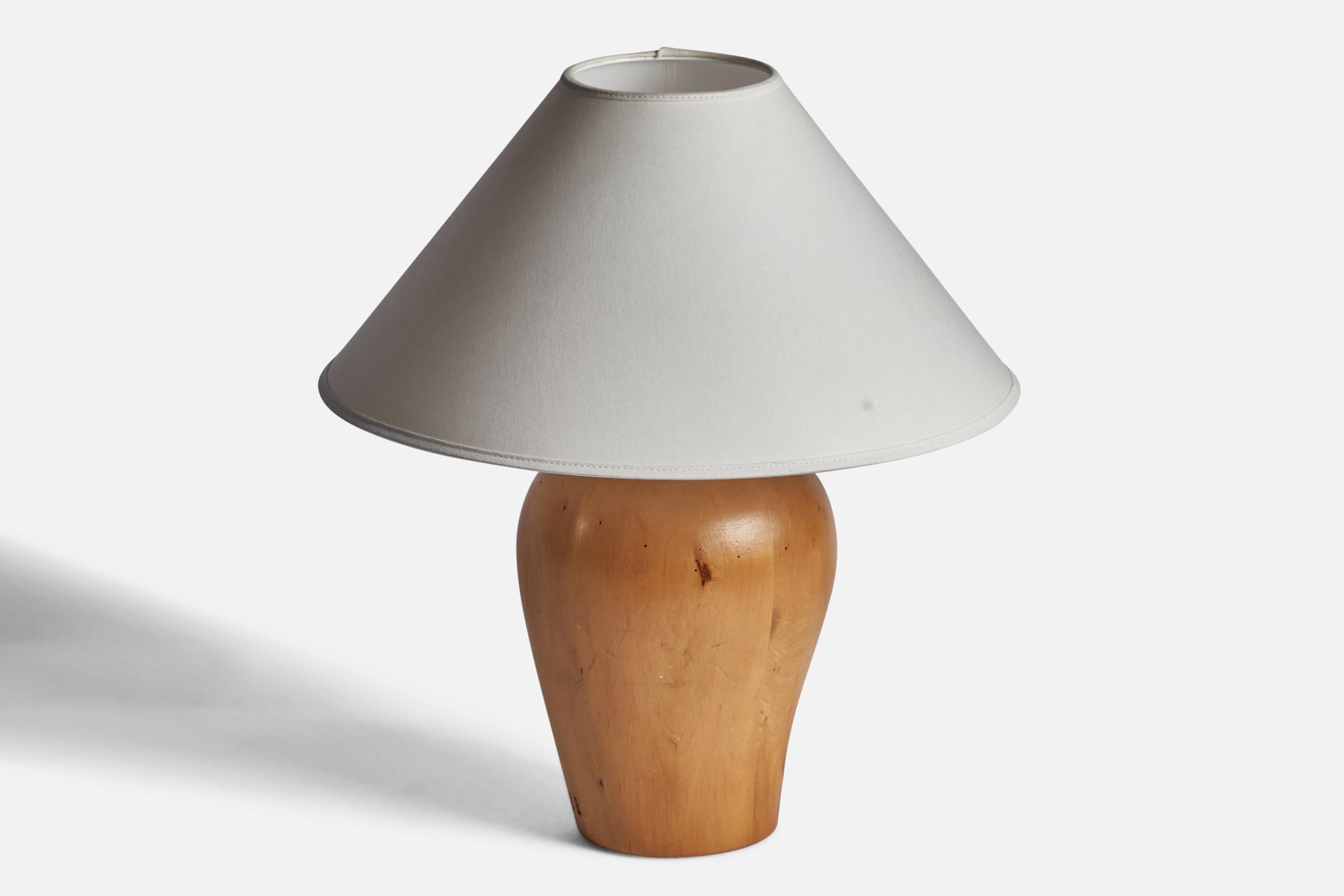 Swedish Designer, Table Lamp, Wood, Sweden, 1940s In Good Condition For Sale In High Point, NC