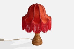 Designer svedese, lampada da tavolo, legno, velluto, Svezia, anni '50