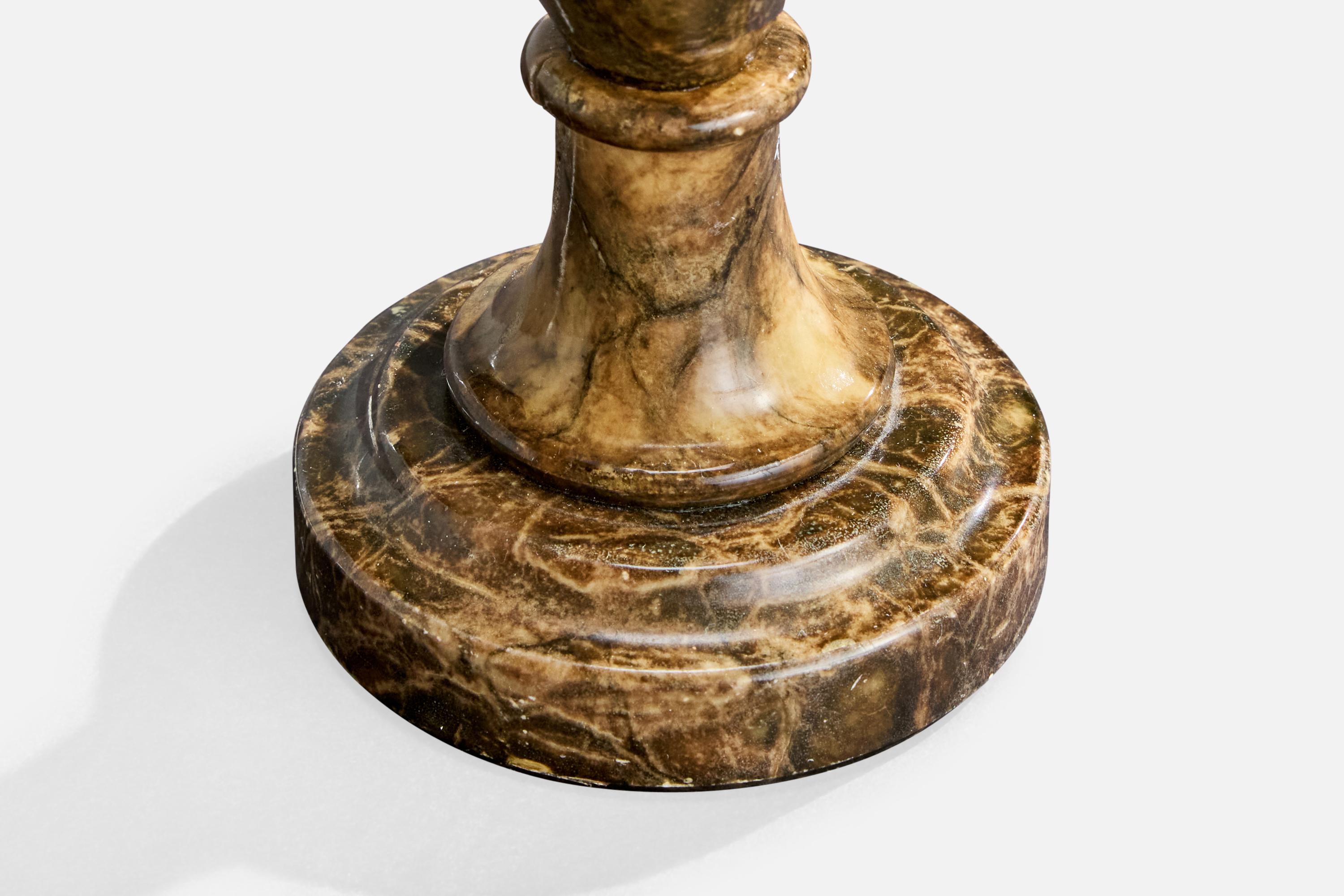 Swedish Designer, Table Lamps, Alabaster, Sweden, 1980s In Good Condition For Sale In High Point, NC