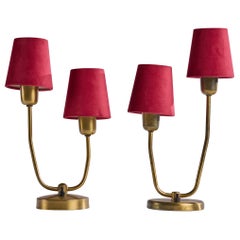 Designer suédois, lampes de table, laiton, tissu, Suède, années 1950