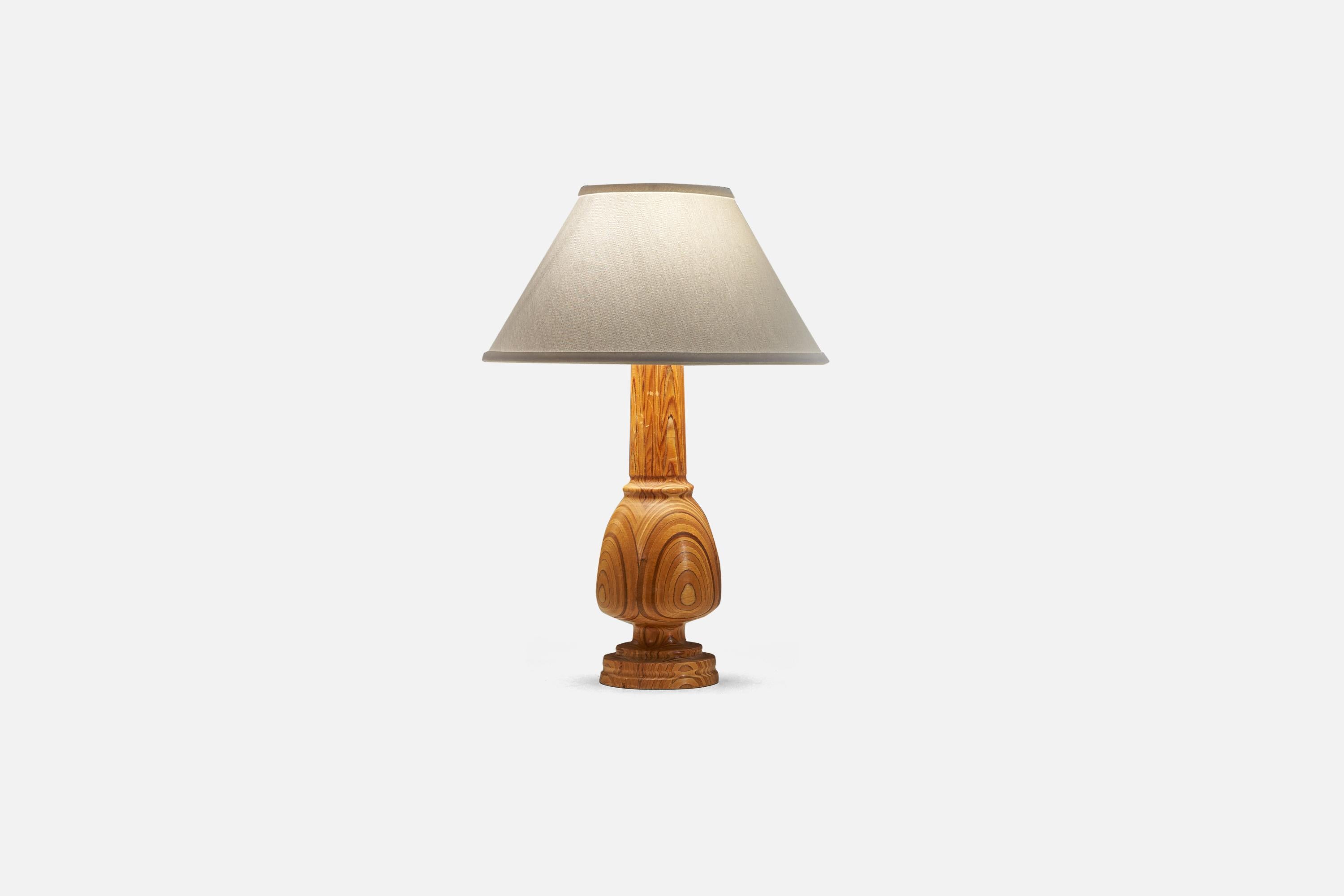 Swedish Designer, Table Lamps, Laminated Wood, Sweden, 1976 In Good Condition For Sale In High Point, NC