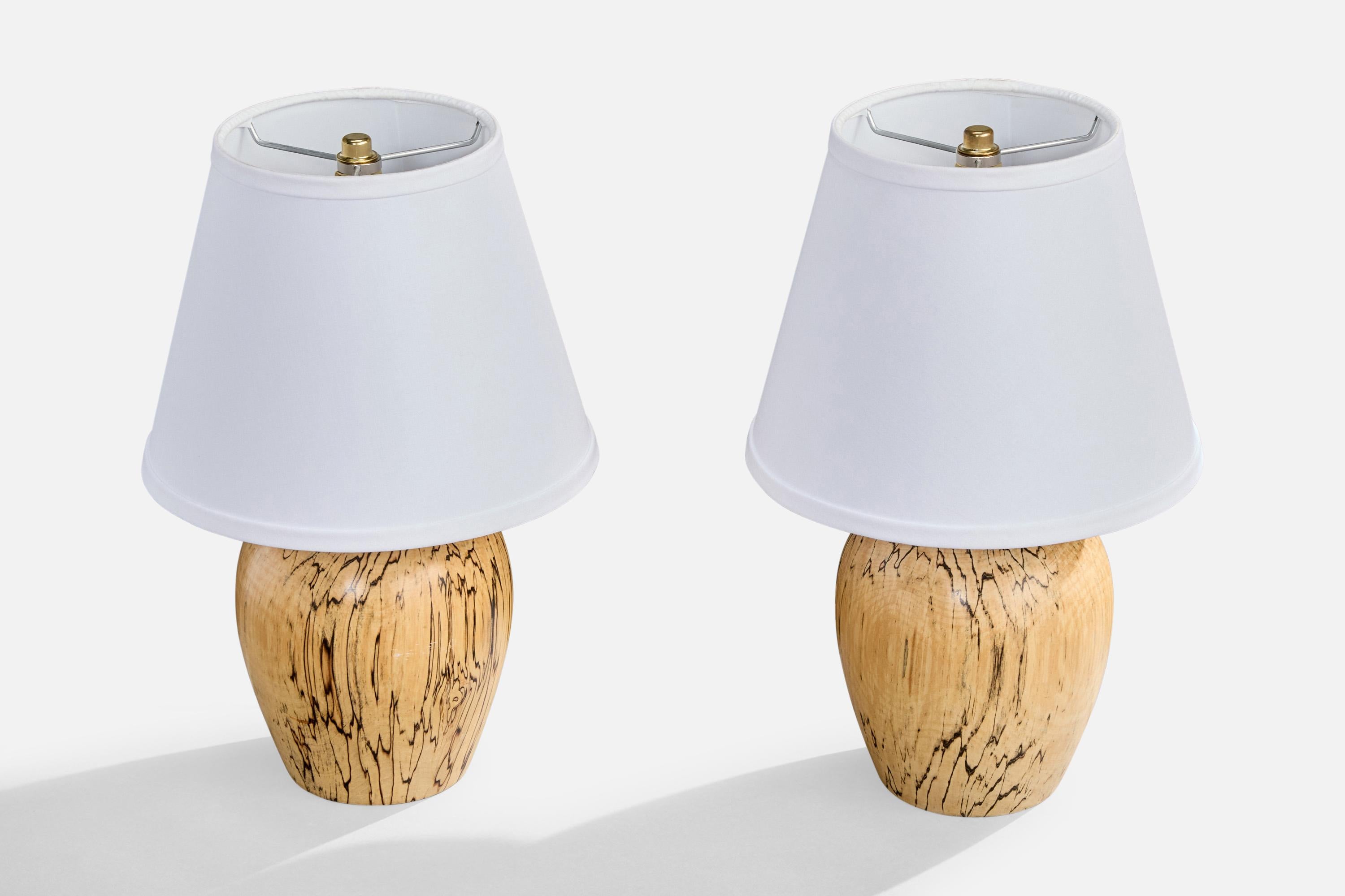 Mid-Century Modern Designer suédois, lampes de table, bouleau de mauresque, Suède, années 1960 en vente