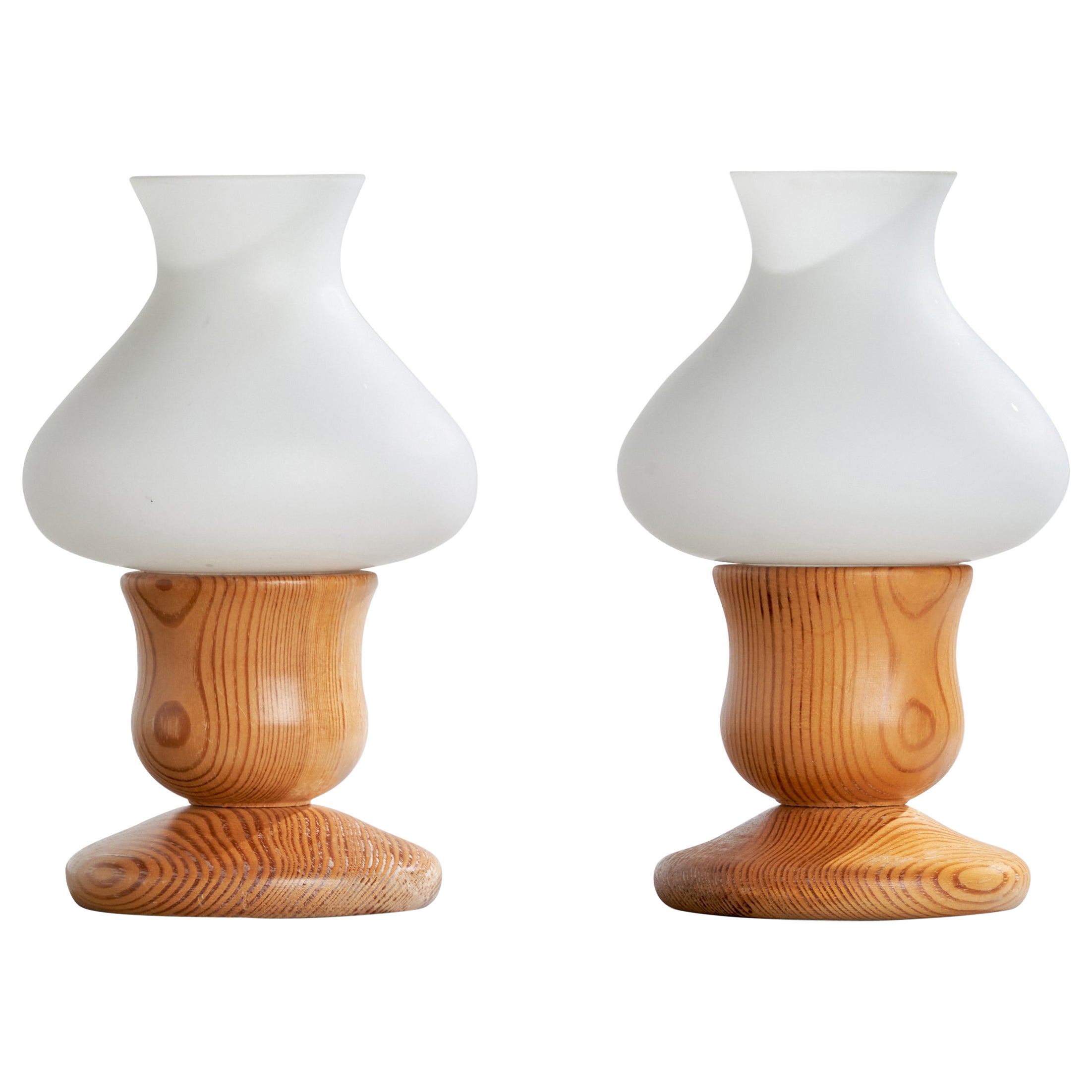 Diseñador sueco, lámparas de mesa, pino, cristal, Suecia, años 70