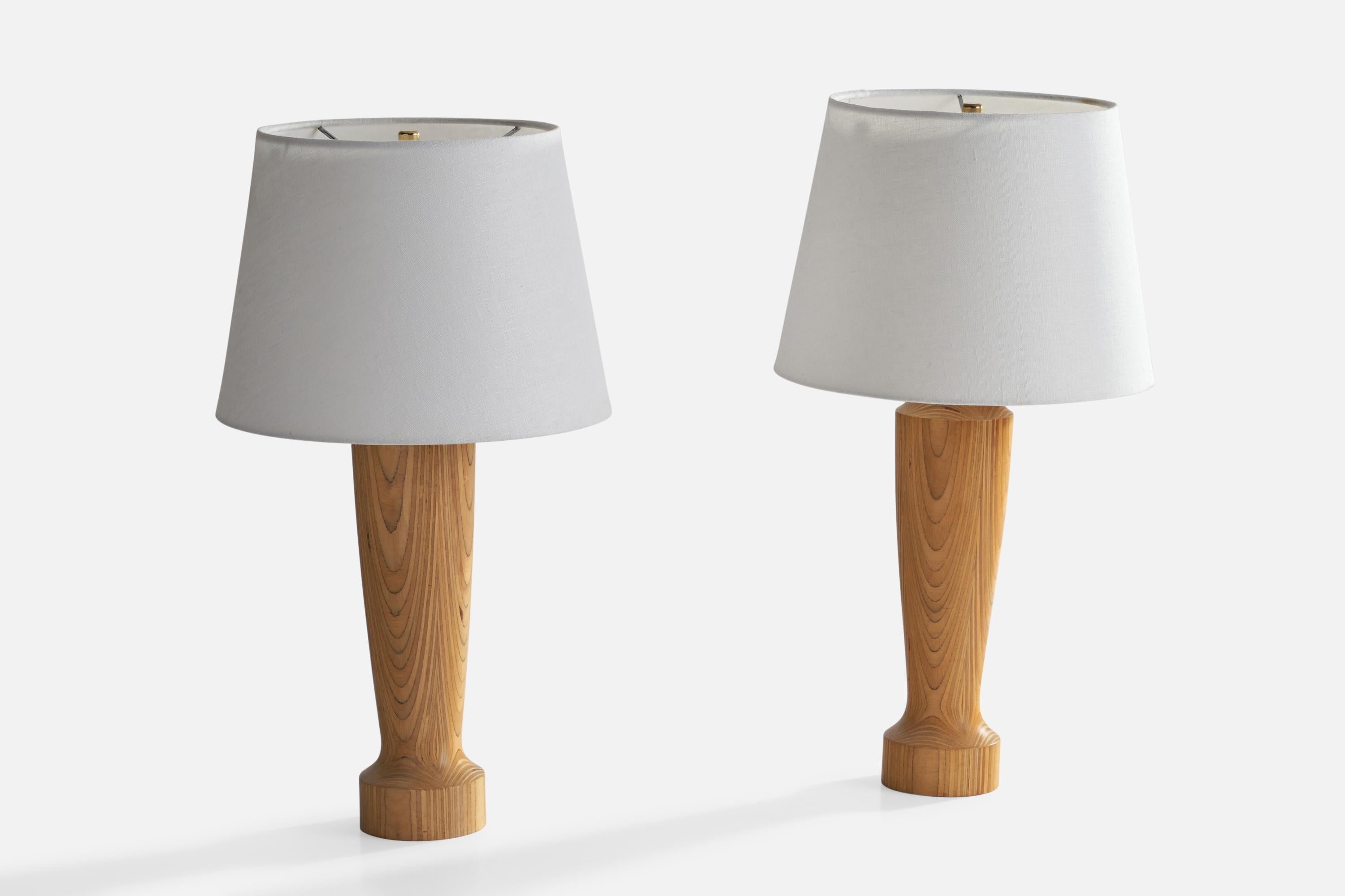 Scandinavian Modern Swedish Designer, Table Lamps, Pine, Sweden, 1960s For Sale