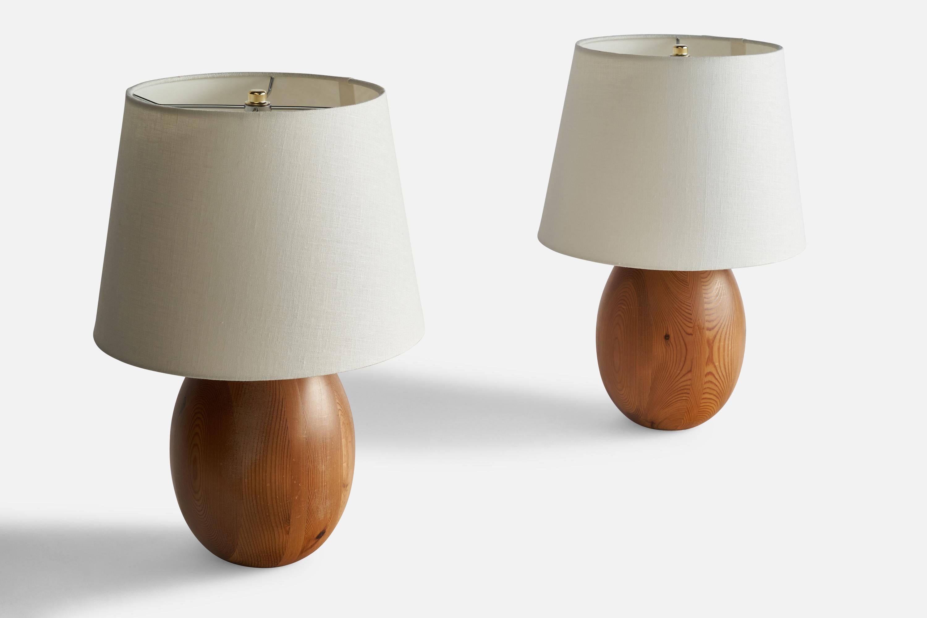Swedish Designer, Table Lamps, Pine, Sweden, 1970s For Sale 1