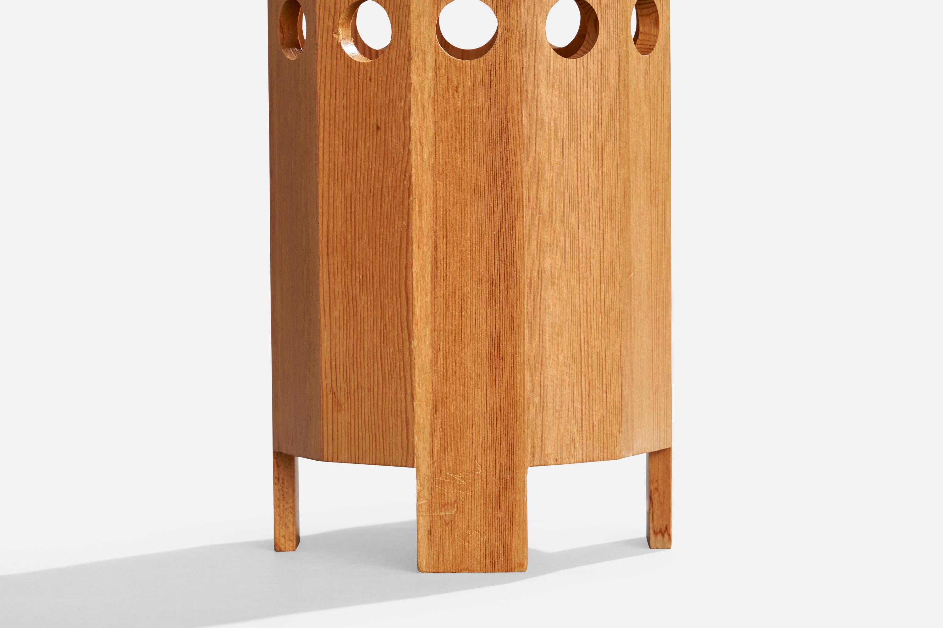 Créateur suédois, lampes de table, pin, Suède, années 1970 en vente 1
