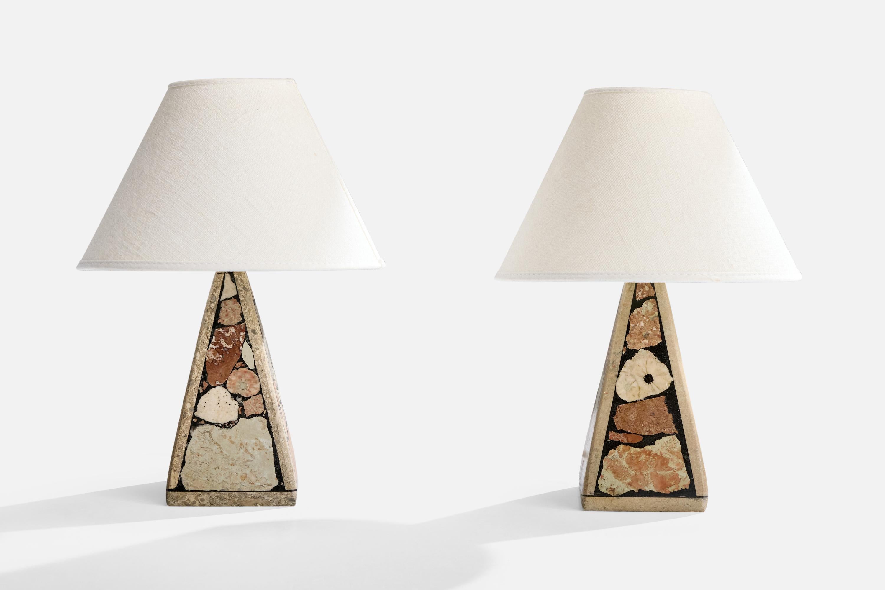 Svedese Designer svedese, Lampade da tavolo, Pietra, Svezia, anni '1980 in vendita