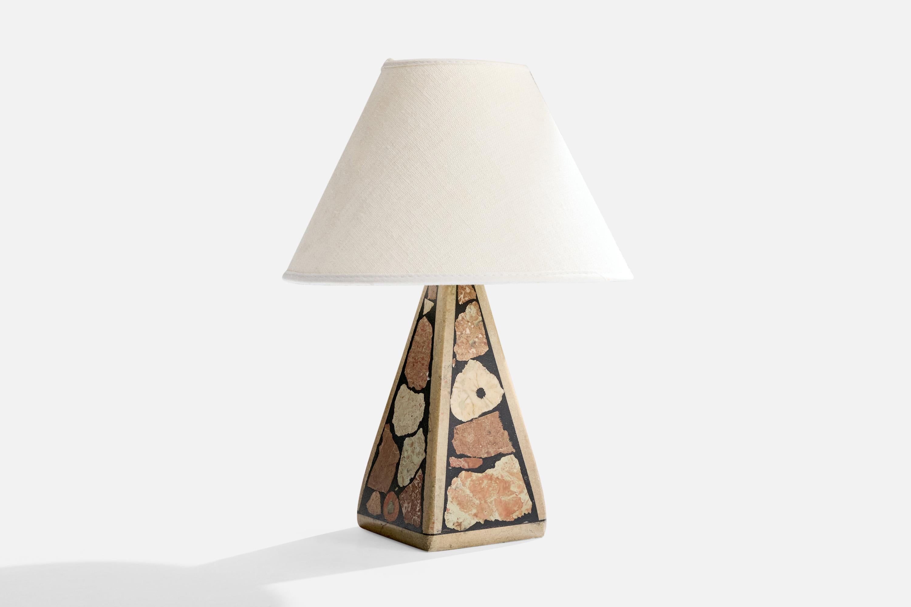 Fine XX secolo Designer svedese, Lampade da tavolo, Pietra, Svezia, anni '1980 in vendita
