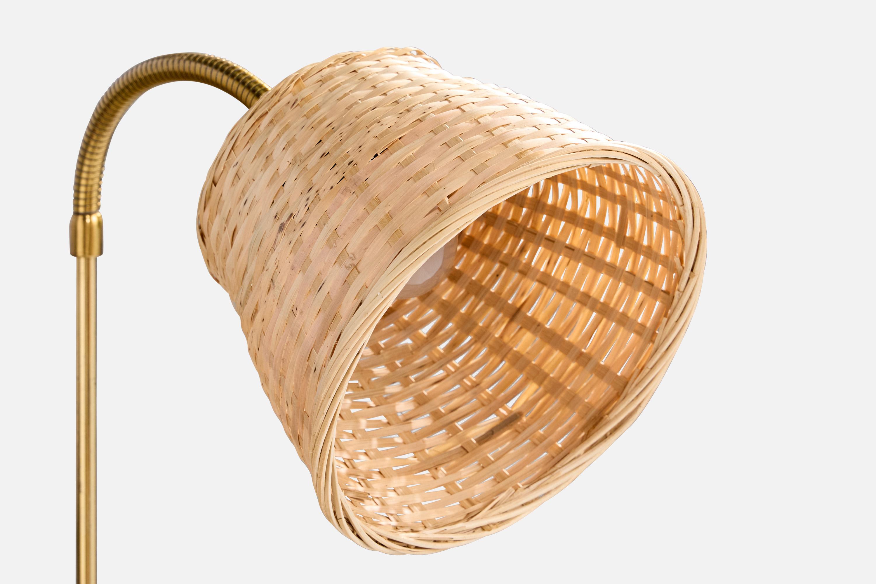 Laiton Design/One, Task Lights, laiton, rotin, Suède, années 1950 en vente