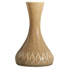Designer svedese, Vaso, Terracotta smaltata beige, Svezia, 1940 ca.