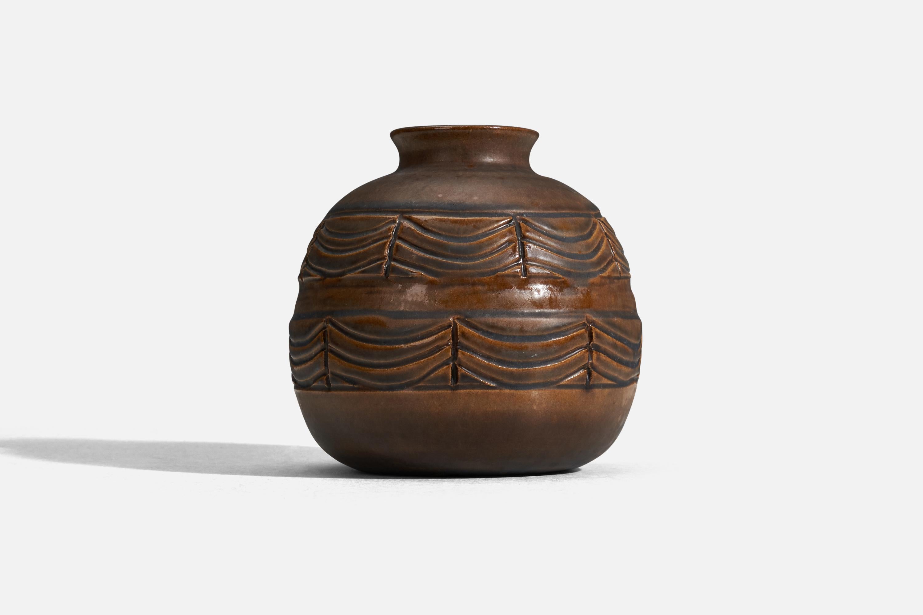 Scandinavian Modern Swedish Designer, Vase, Brown Glazed Stoneware, Sweden, 1960s For Sale