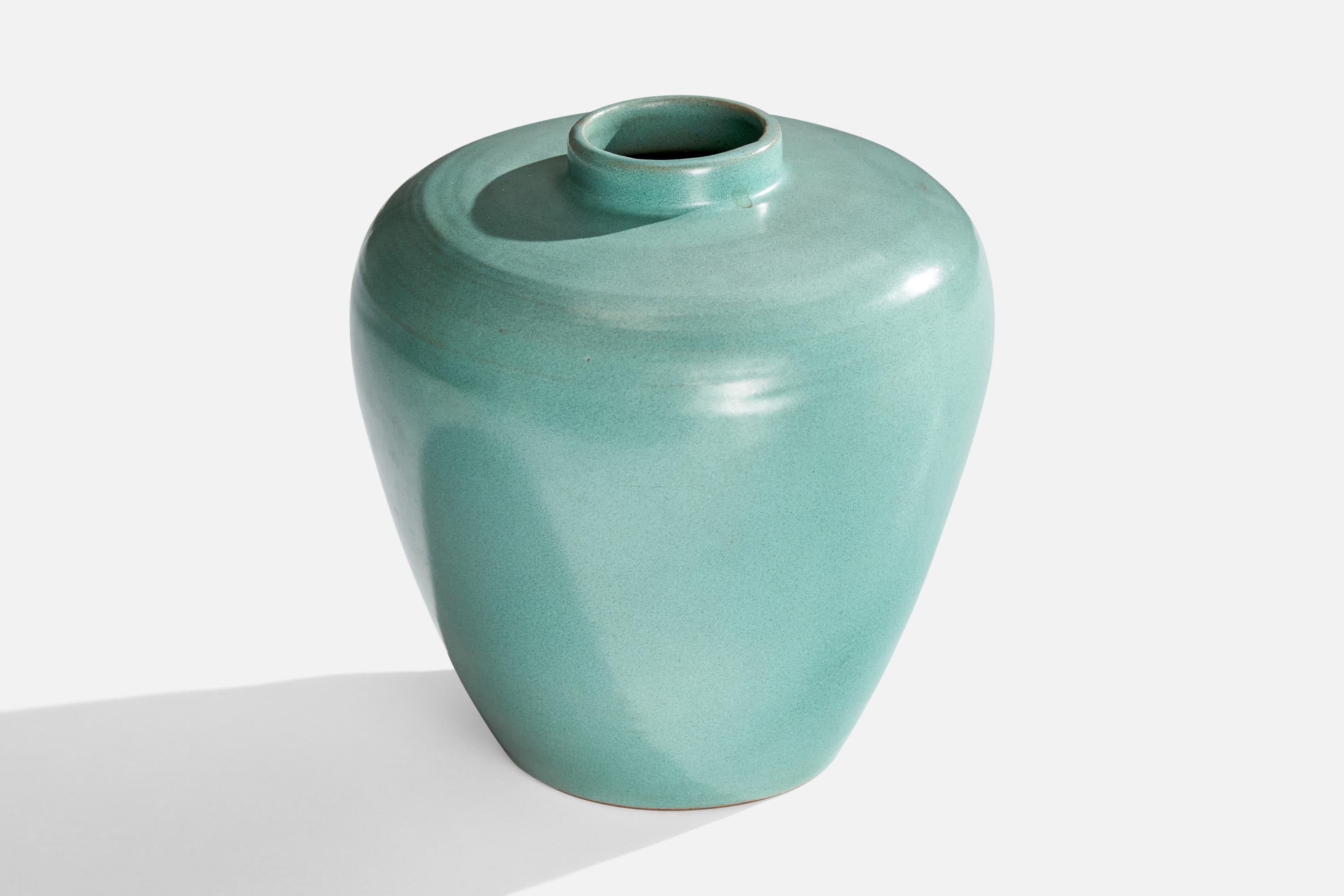 Schwedische Designerin, Vase, Keramik, Schweden, 1930er Jahre (Skandinavische Moderne) im Angebot