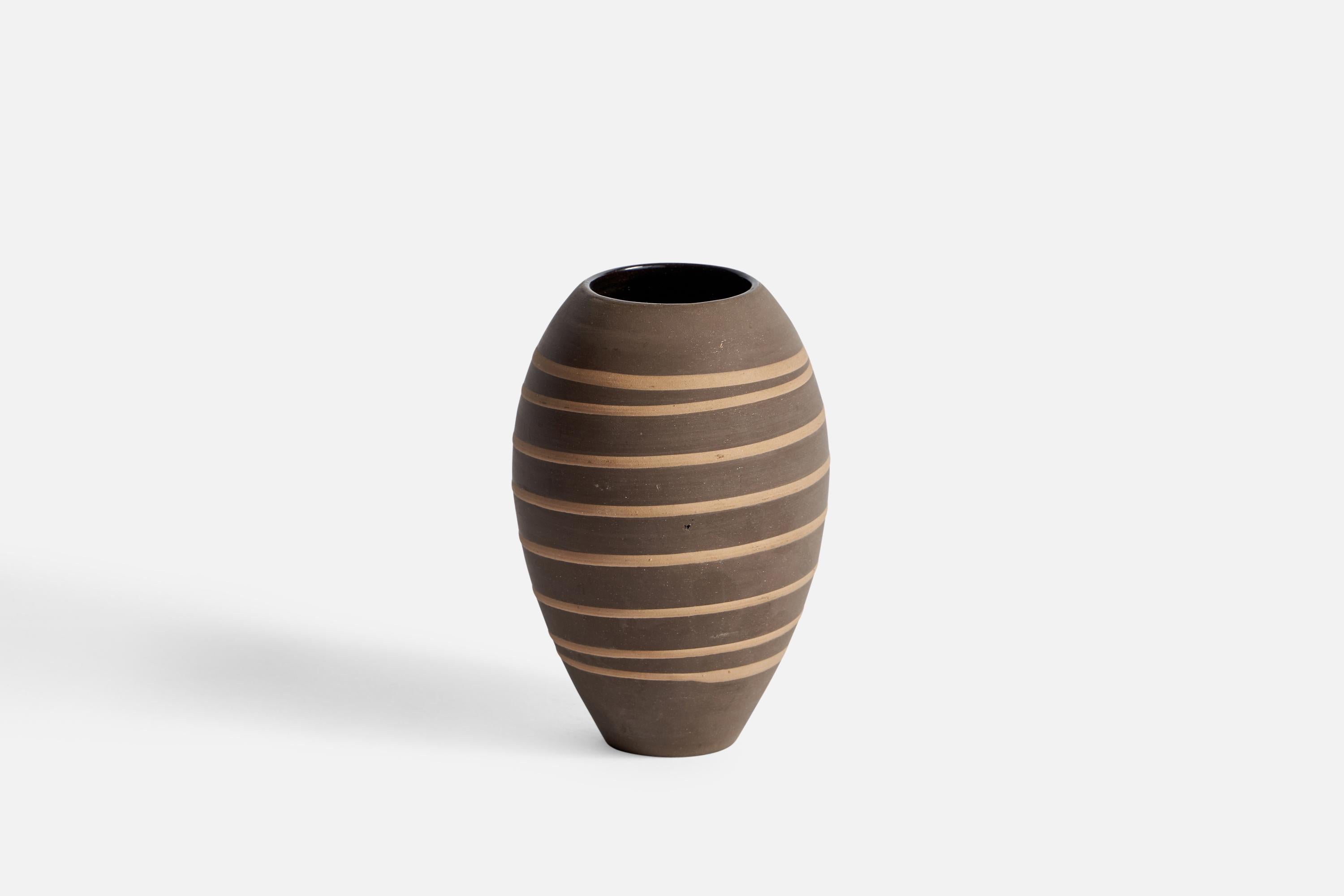 A brown and beige ceramic vase designed and produced in Sweden, 1940s.