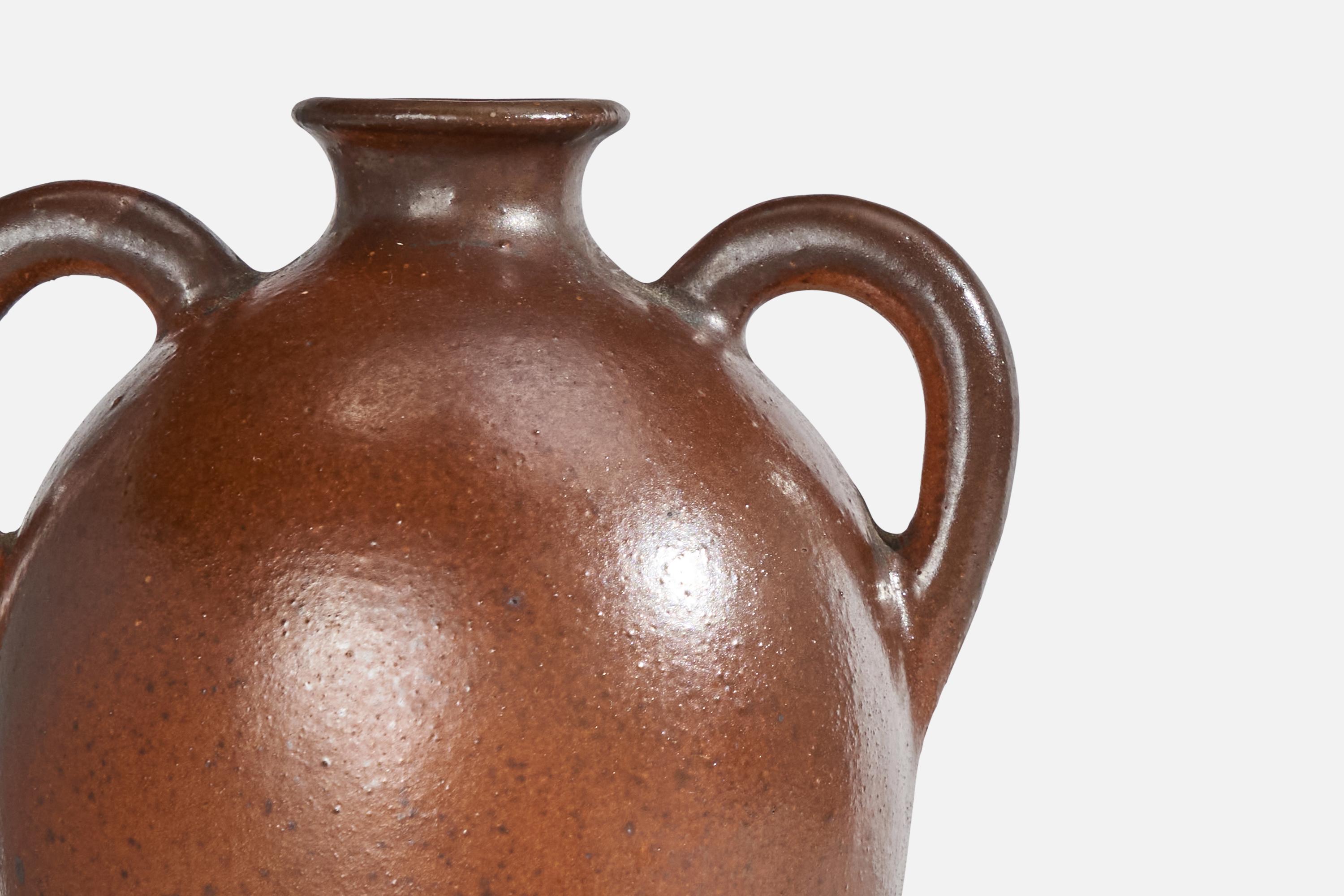 Metà XX secolo Designer svedese, Vaso, Ceramica, Svezia, anni '1940 in vendita