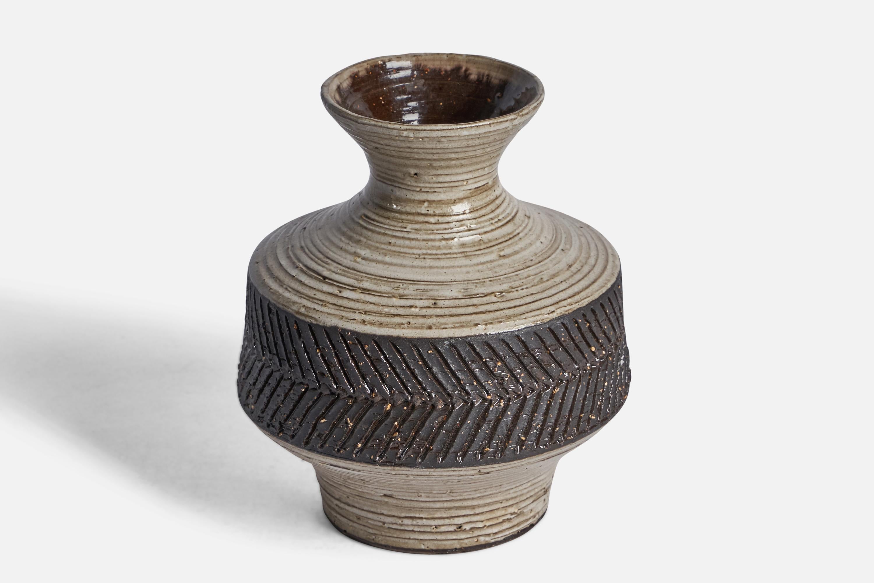 Mid-Century Modern Swedish Designer, Vase, Ceramic, Sweden, 1966 For Sale
