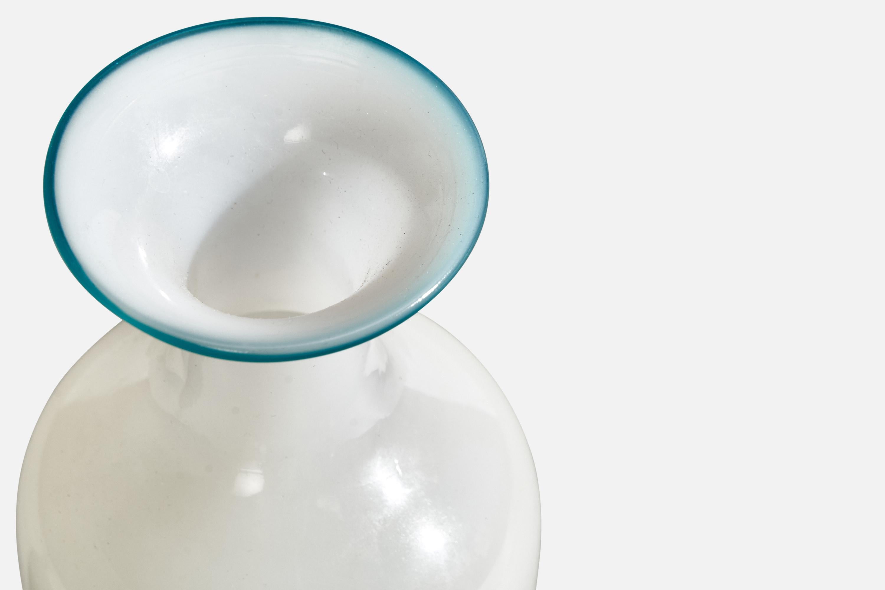 Svedese Designer svedese, Vaso, Vetro, Svezia, anni '40 in vendita