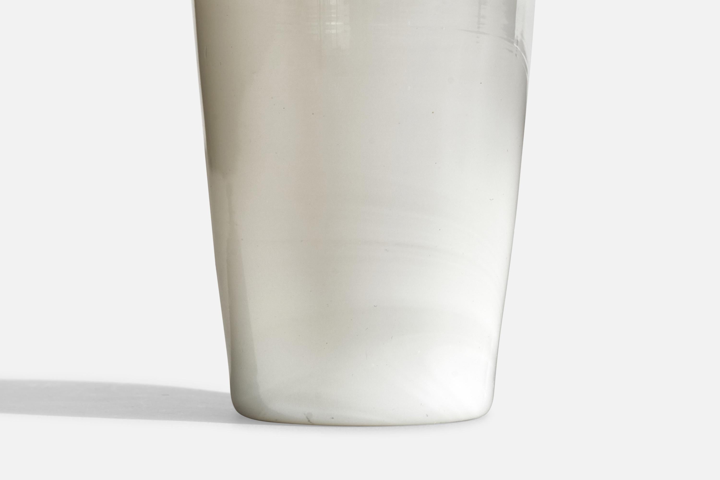 Vetro soffiato Designer svedese, Vaso, Vetro, Svezia, anni '40 in vendita
