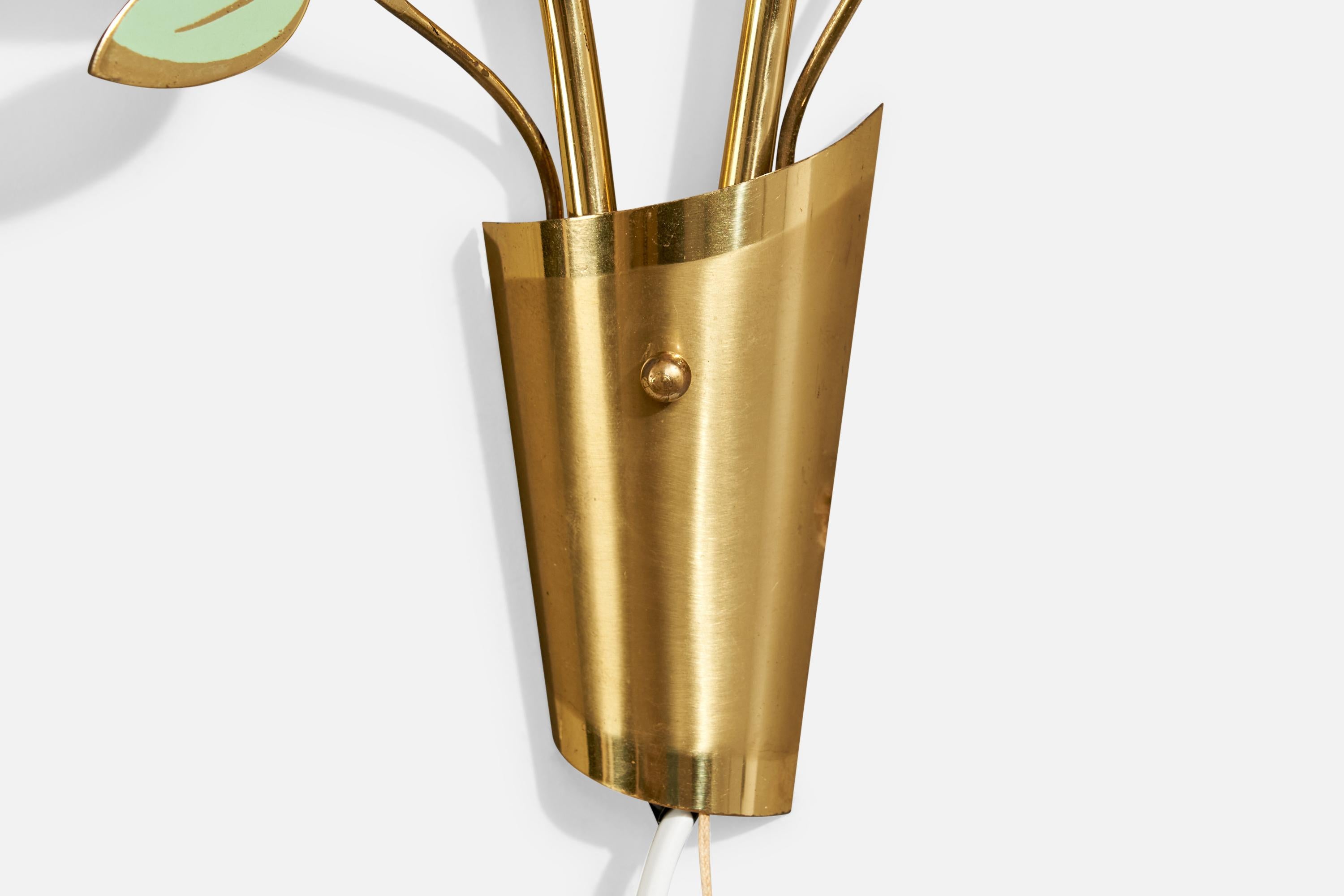 Swedish Designer, Wall Light, Brass, Acrylic, Sweden, 1970s For Sale 3