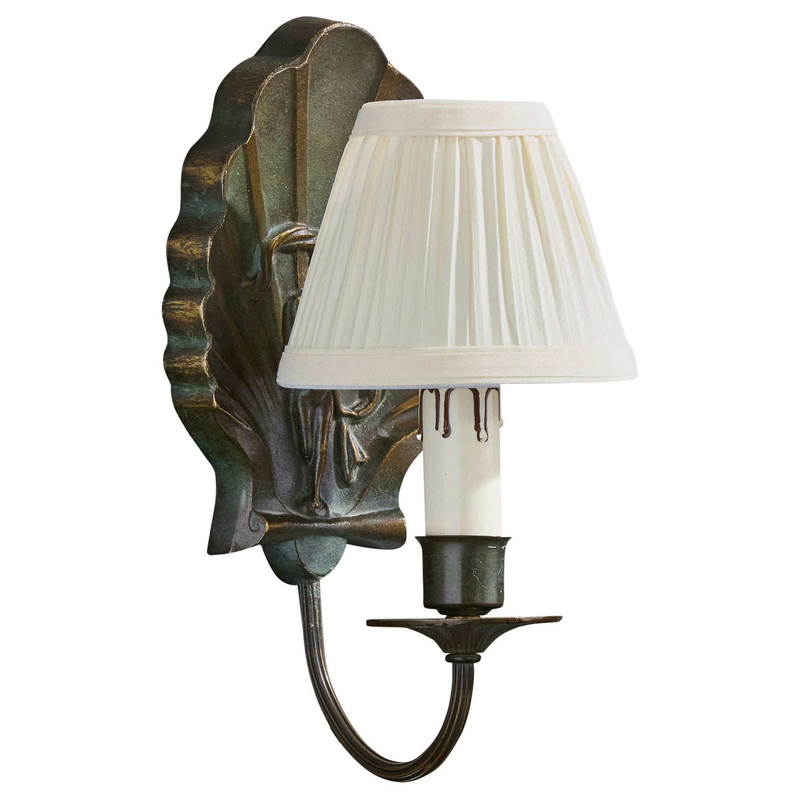 Lampada da parete di design svedese, ottone, bachelite, tessuto, Svezia, anni
40