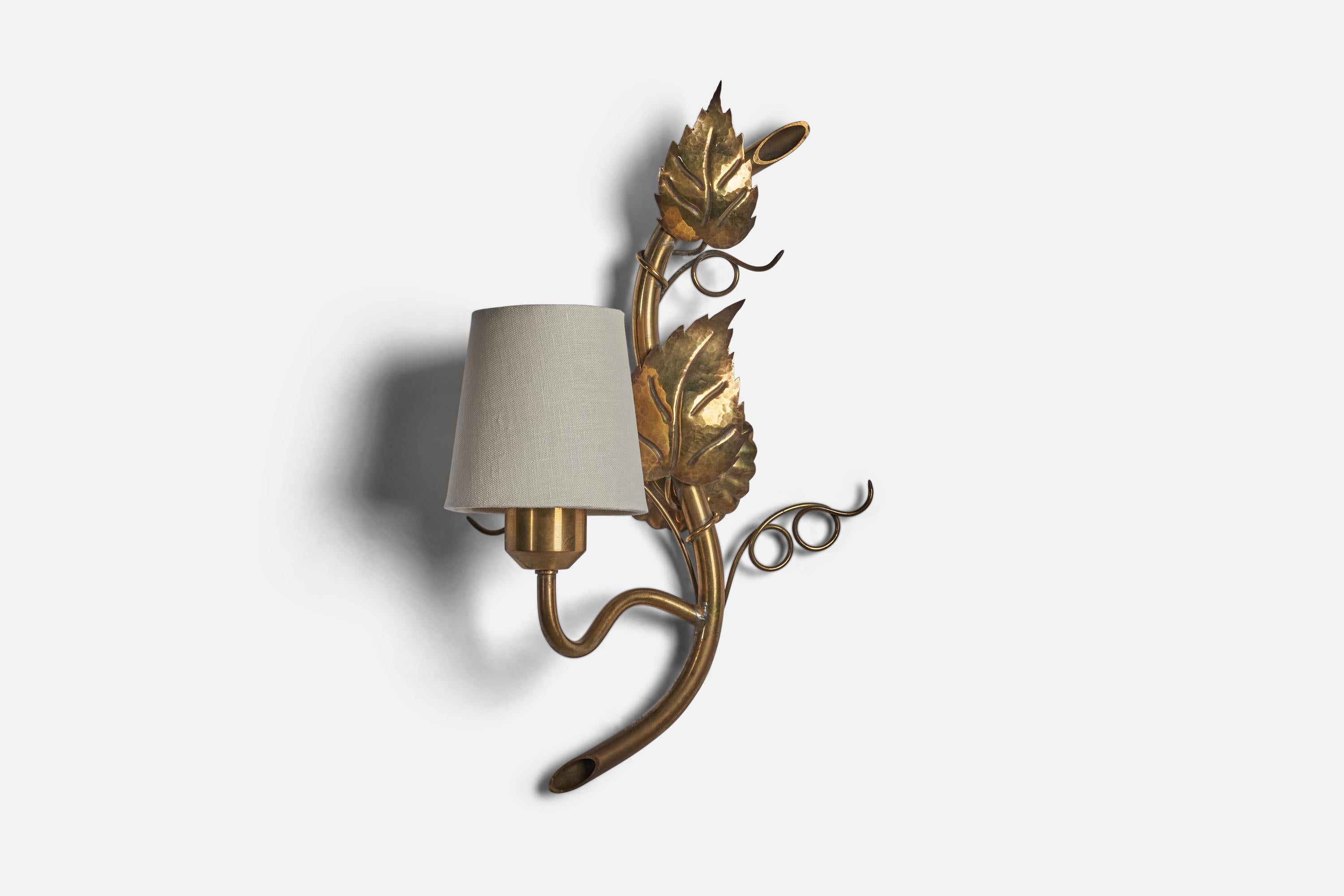 Mid-20th Century Swedish Designer, Wall Light, Brass, Fabric, Sweden, 1930s For Sale