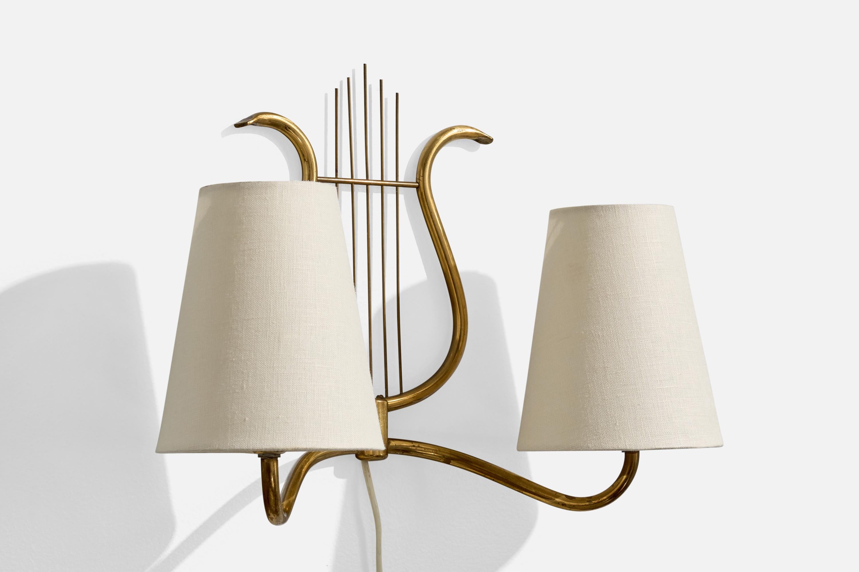 Swedish Designer, Wall Light, Brass, Fabric, Sweden, 1940s In Good Condition For Sale In High Point, NC