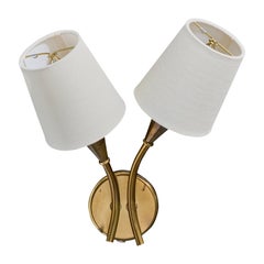 Lampada da parete di design svedese, ottone, tessuto, Svezia, anni '50