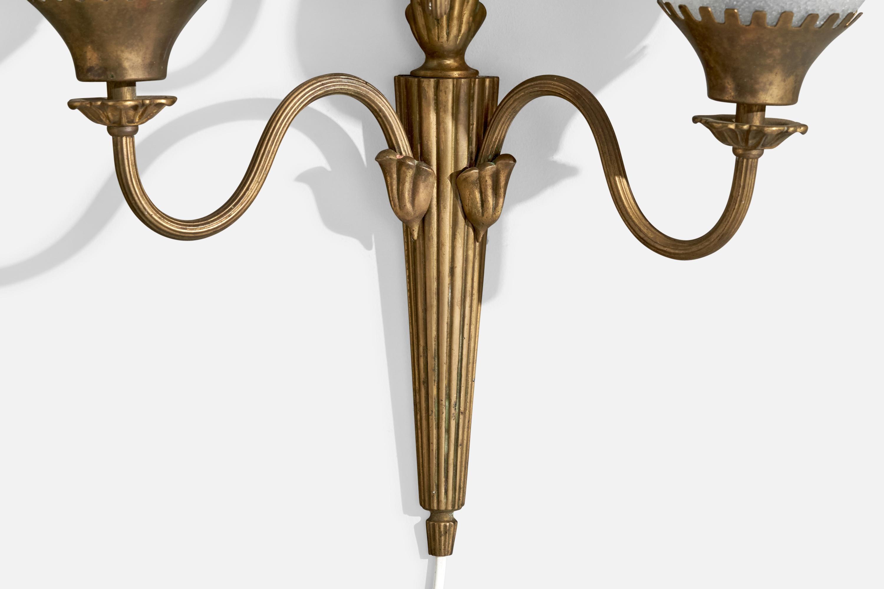 Swedish Designer, Wall Light, Brass, Glass, Sweden, 1930s For Sale 1