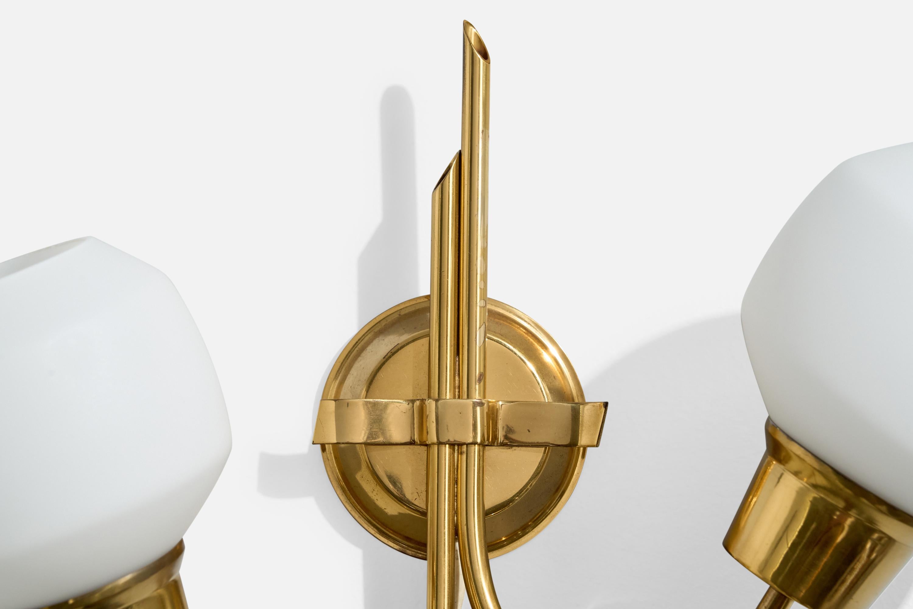 Design suédois, applique, laiton, verre, Suède, années 1950 en vente 1