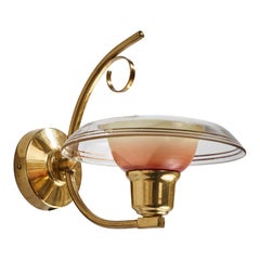 Schwedische Designerin, Wandleuchte, Messing, Glas, Schweden, 1960er Jahre