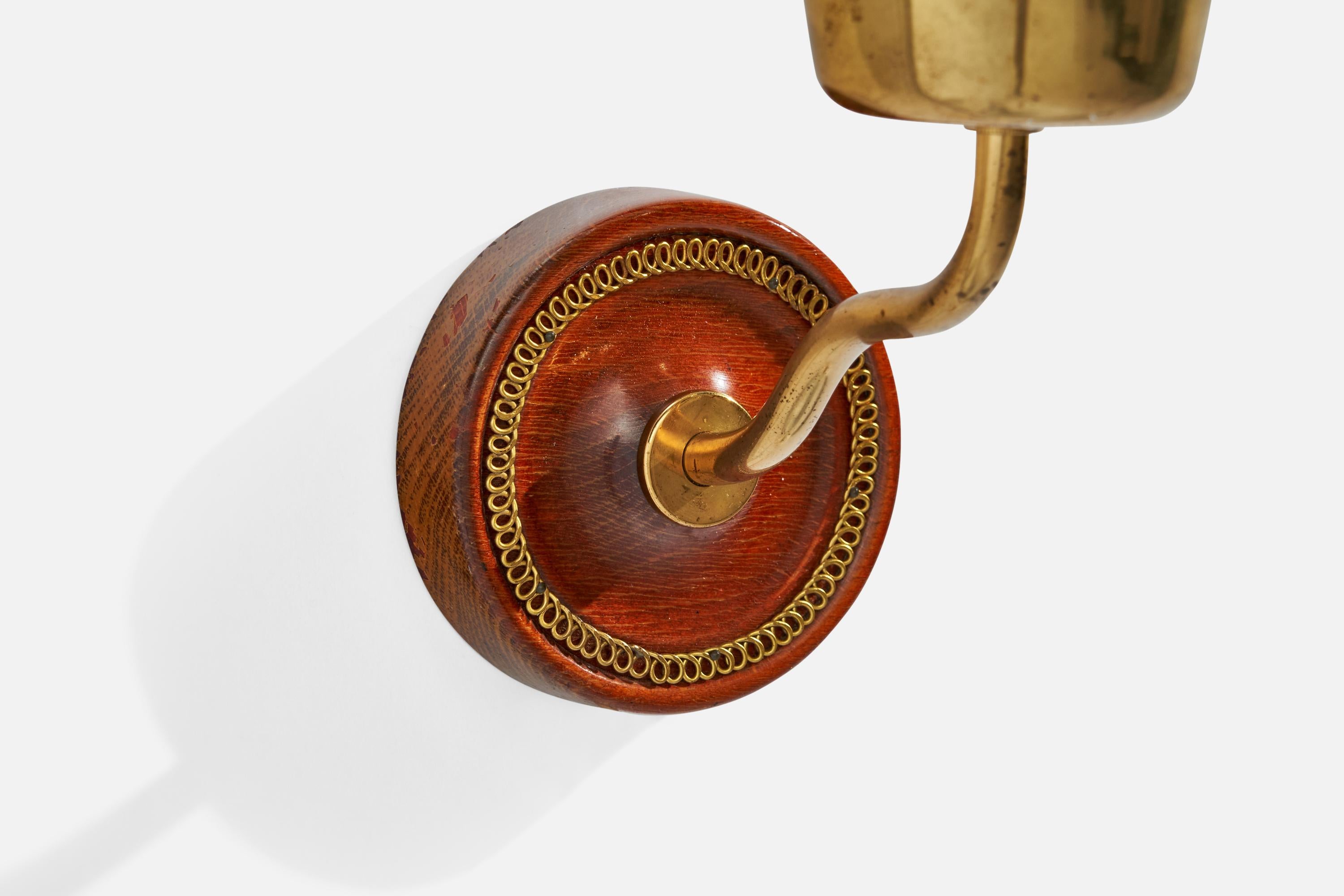 Swedish Designer, Wall Light, Brass, Mahogany, Glass, Sweden, 1940s In Good Condition For Sale In High Point, NC