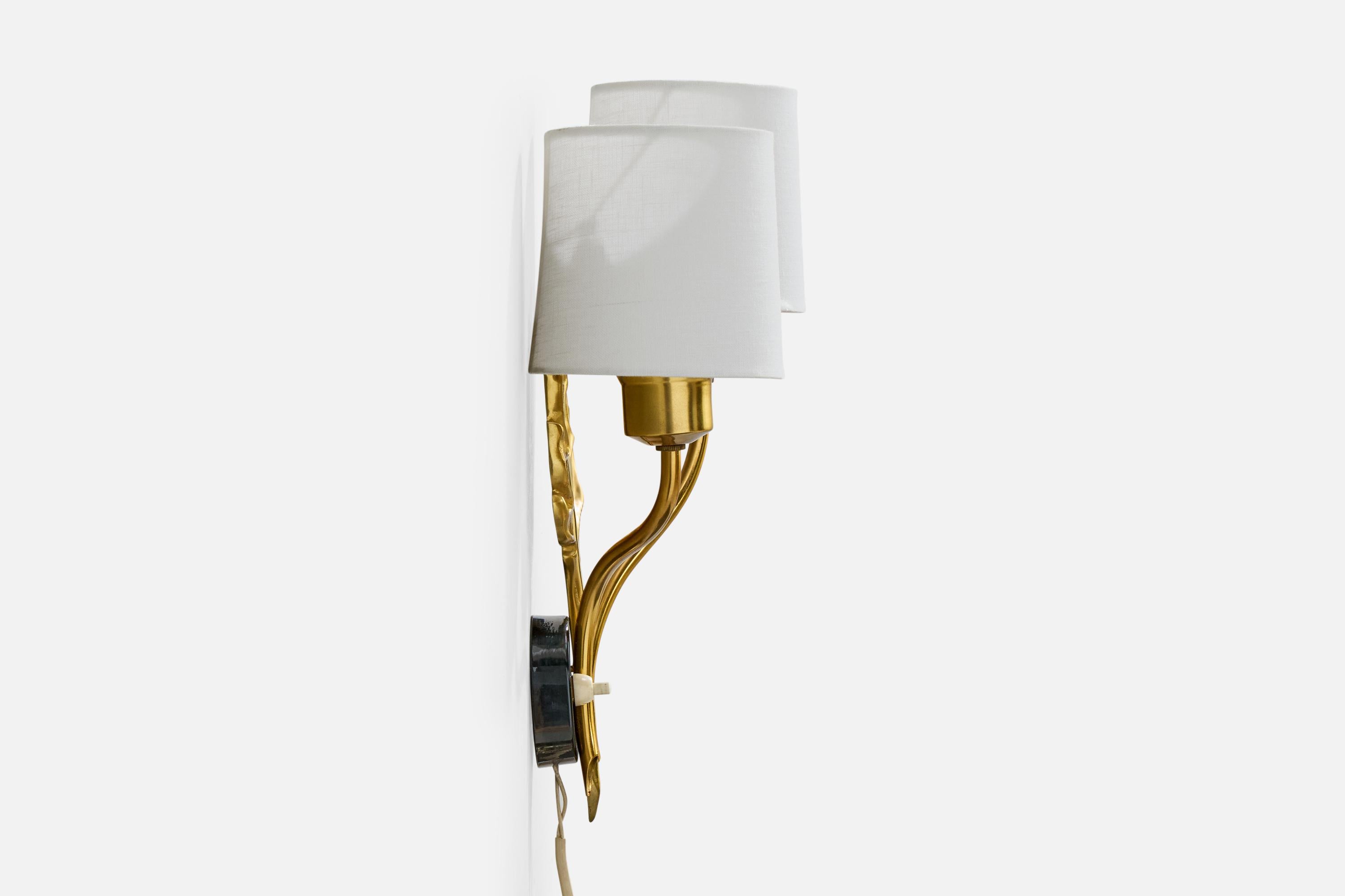 Swedish Designer, Wall Light, Brass, Metal, Fabric, Sweden, 1950s In Good Condition For Sale In High Point, NC
