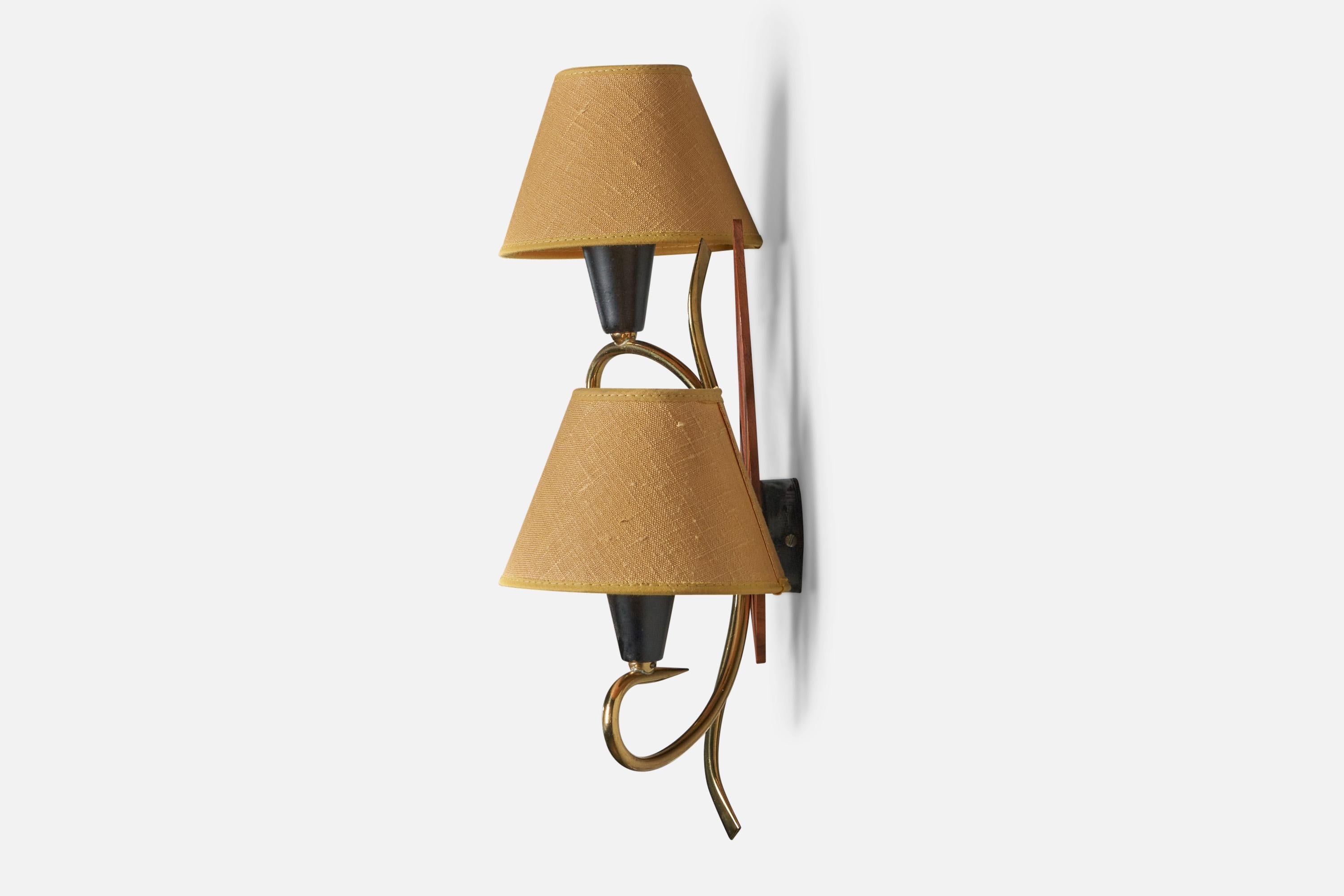 Swedish Designer, Wall Light, Brass, Metal, Fabric, Teak, Sweden, 1950s In Good Condition For Sale In High Point, NC