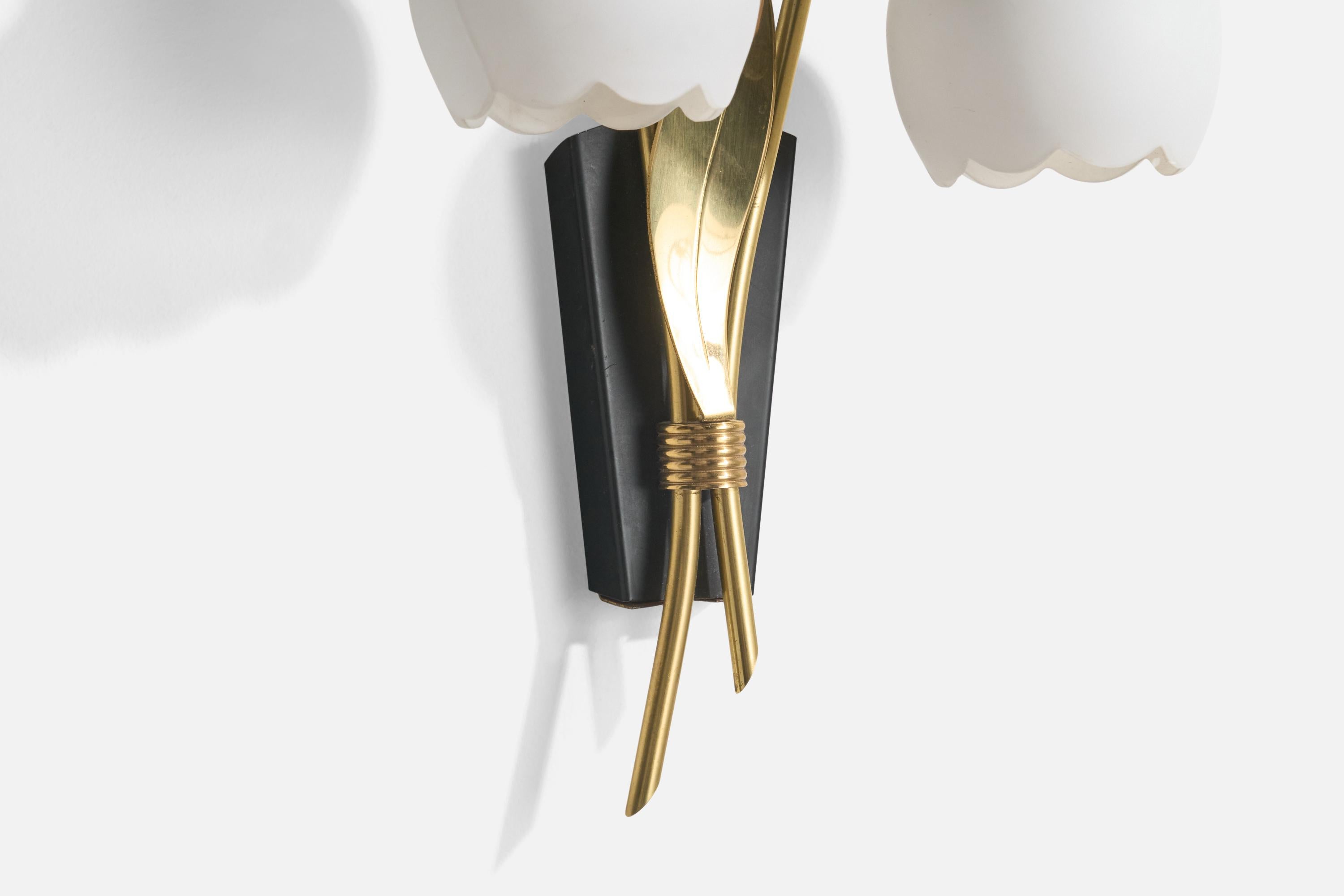 Swedish Designer, Wall Light, Brass, Metal, Sweden, 1950s For Sale 1