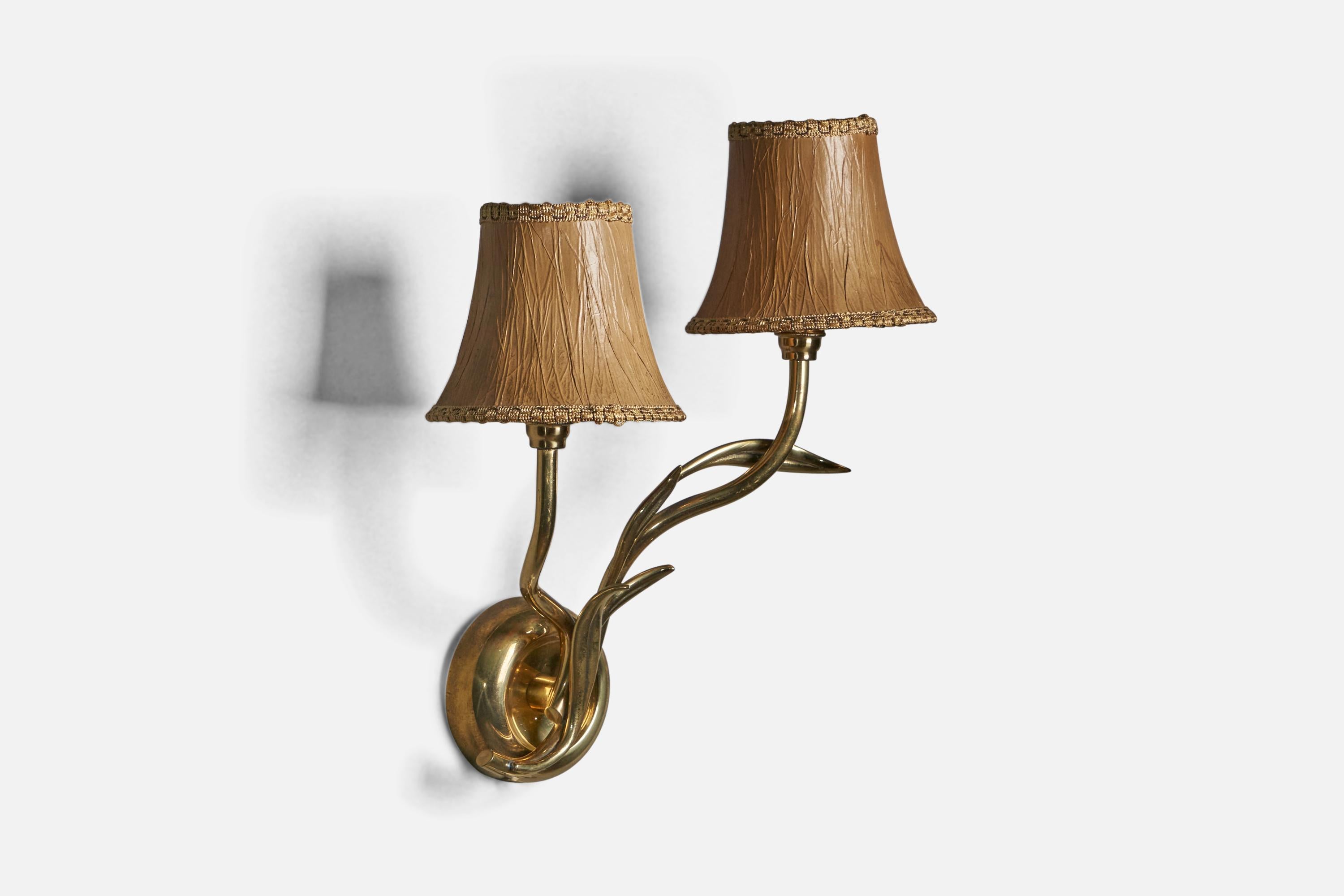 Swedish Designer, Wall Light, Brass, Parchment Paper, Sweden, 1940s In Good Condition For Sale In High Point, NC