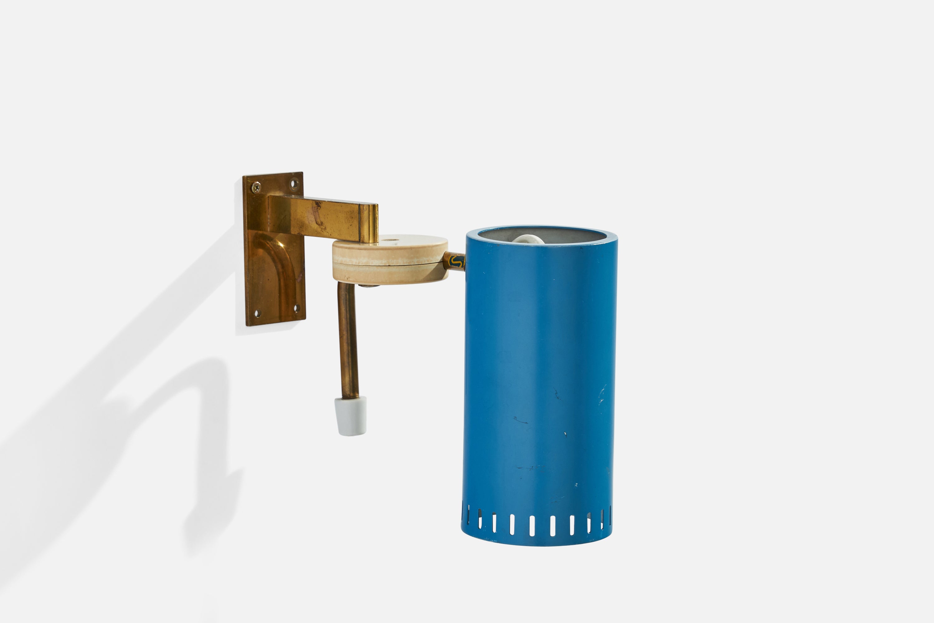 A brass, plastic, and blue-lacquered metal wall light designed and produced in Sweden, 1950s.

Functions via plug-in with cord feeding from bottom of brass stem.

Overall Dimensions (inches): 7”  H x 3” W x 8.5”  D
Back Plate Dimensions (inches):