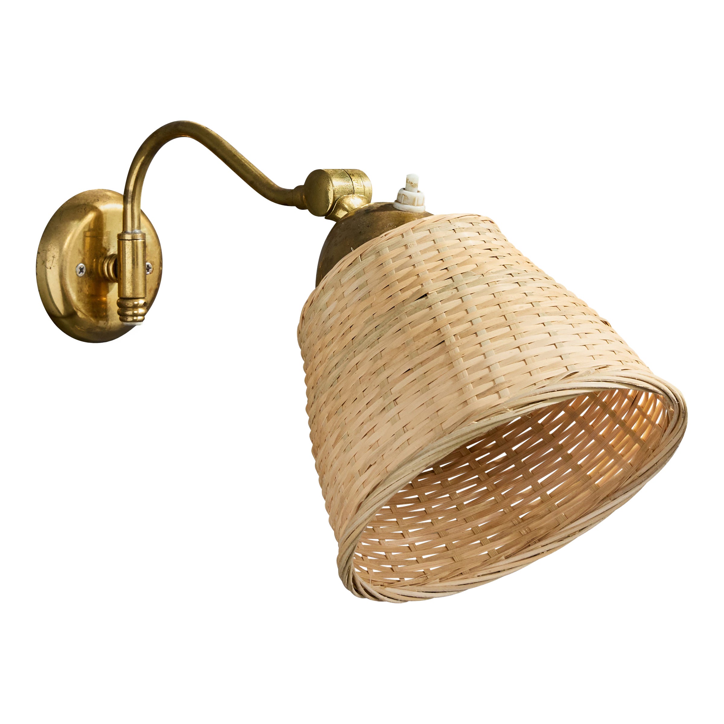 Designer suédois, applique murale, laiton, rotin, Suède, années 1940