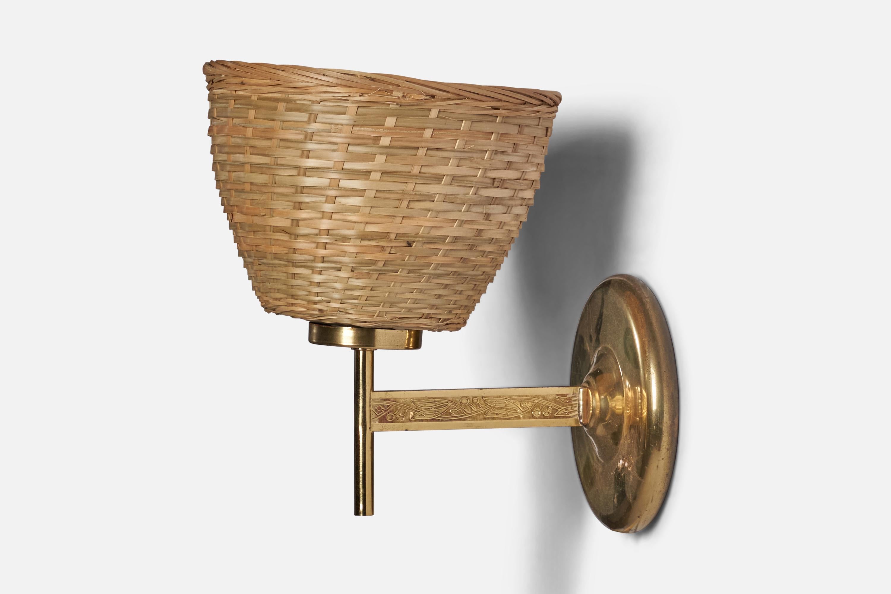 Swedish Designer, Wall Light, Brass, Rattan, Sweden, 1950s In Good Condition For Sale In High Point, NC