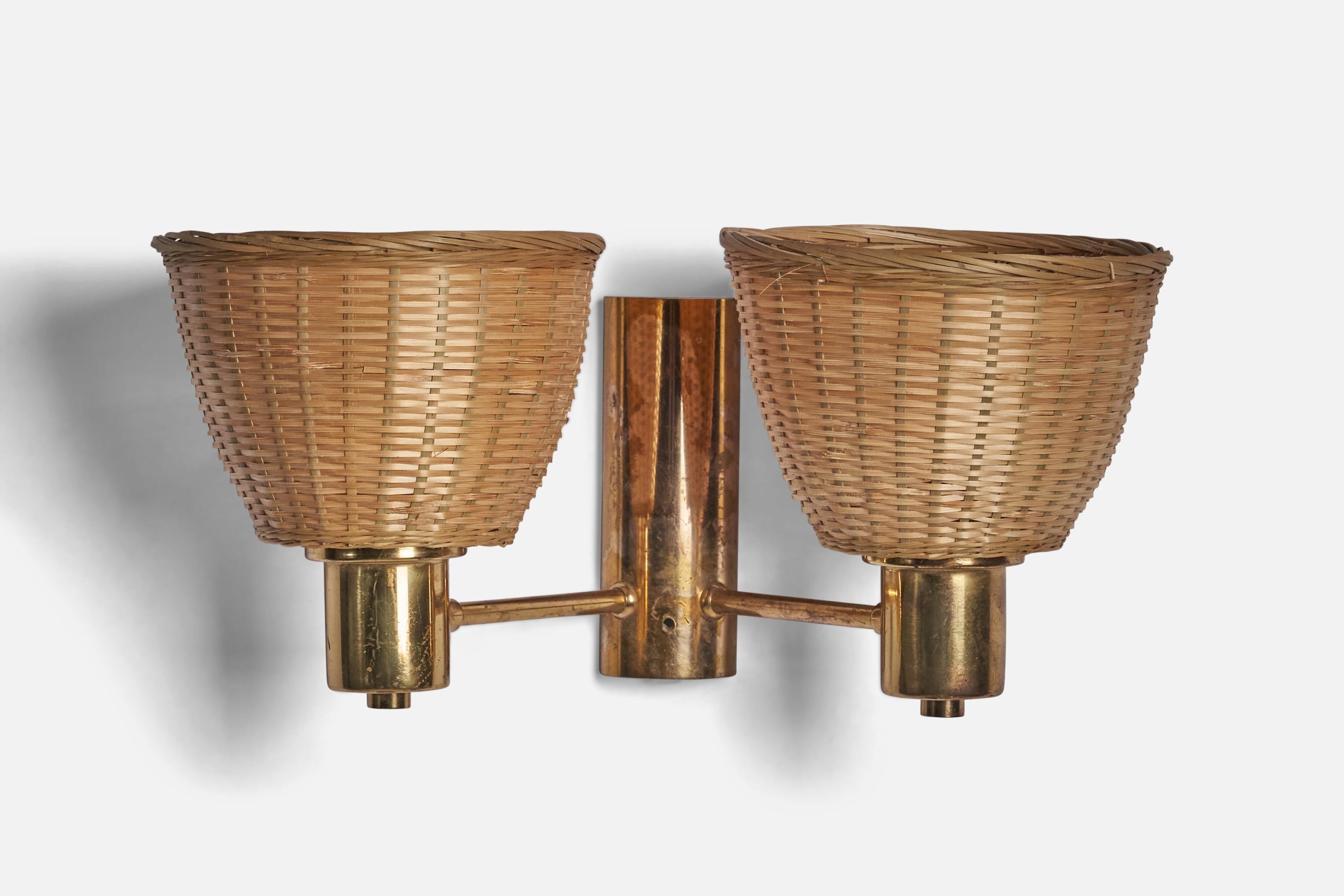 Swedish Designer, Wall Light, Brass, Rattan, Sweden, 1960s In Good Condition For Sale In High Point, NC