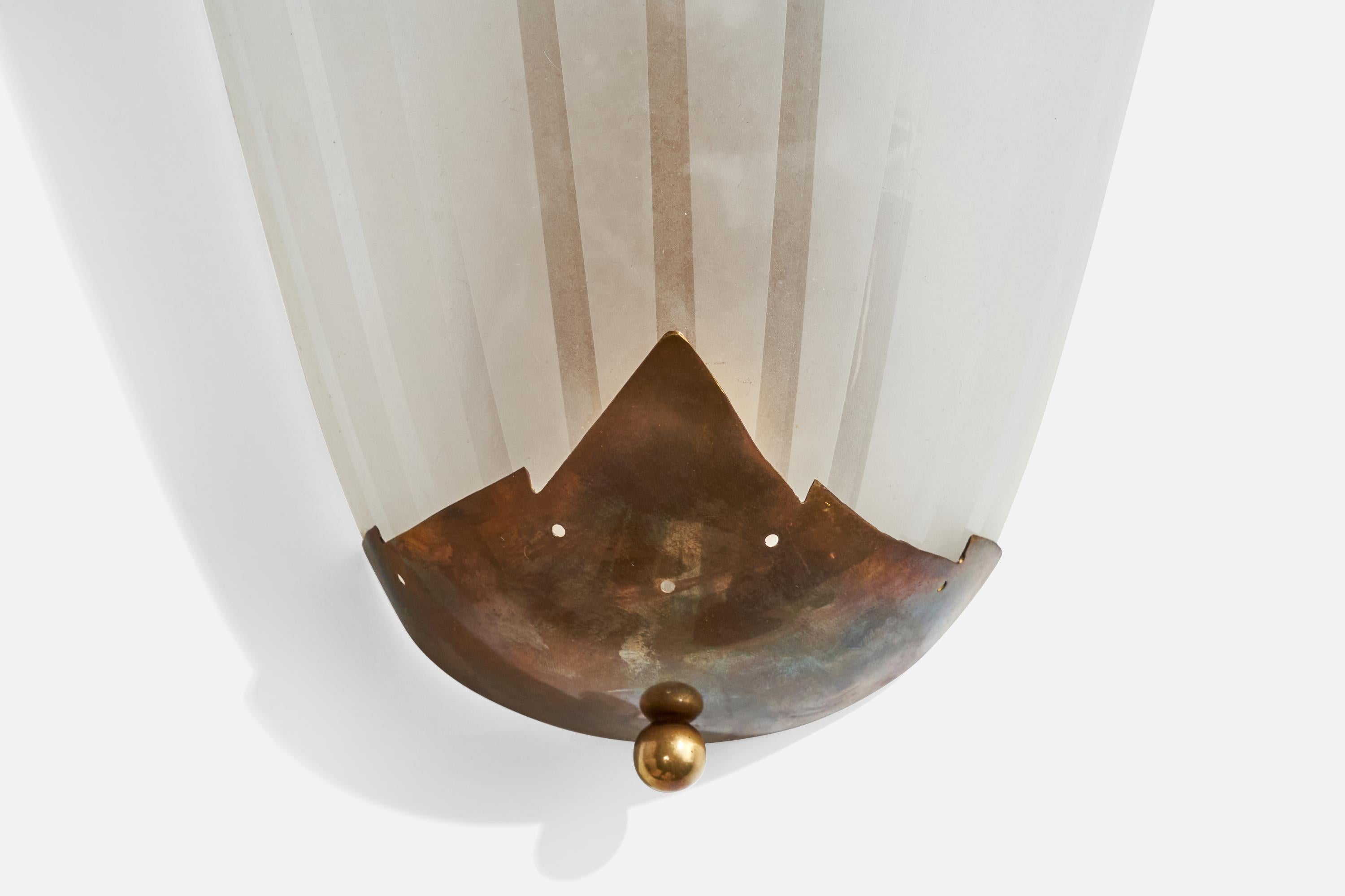Mid-20th Century Swedish Designer, Wall Light, Brass, Sweden, 1940s