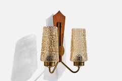 Diseñador sueco , Aplique, Latón, Teca, Cristal, Suecia, Años 50