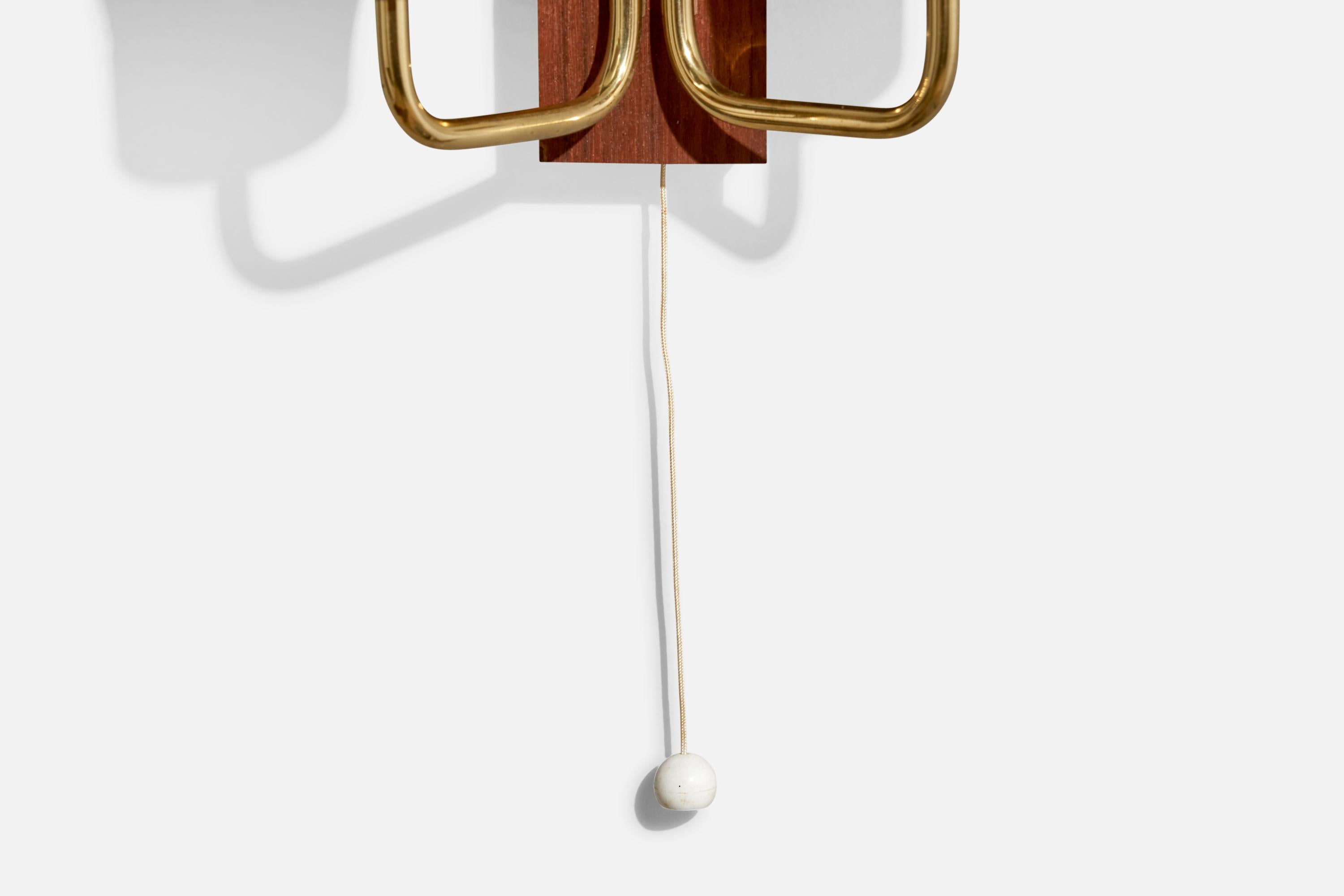 Swedish Designer, Wall Light, Brass, Teak, Glass, Sweden, 1950s For Sale 2