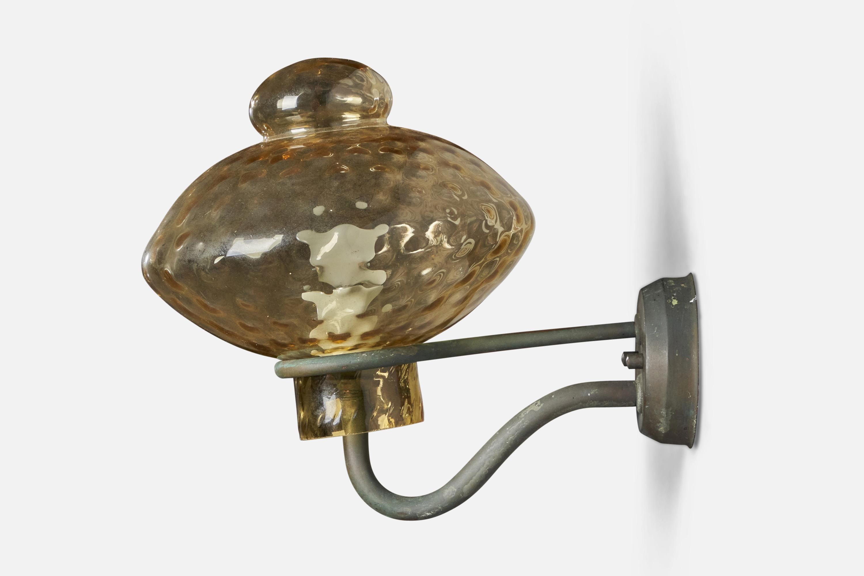 Swedish Designer, Wall Light, Copper, Glass, Sweden, 1940s In Good Condition For Sale In High Point, NC