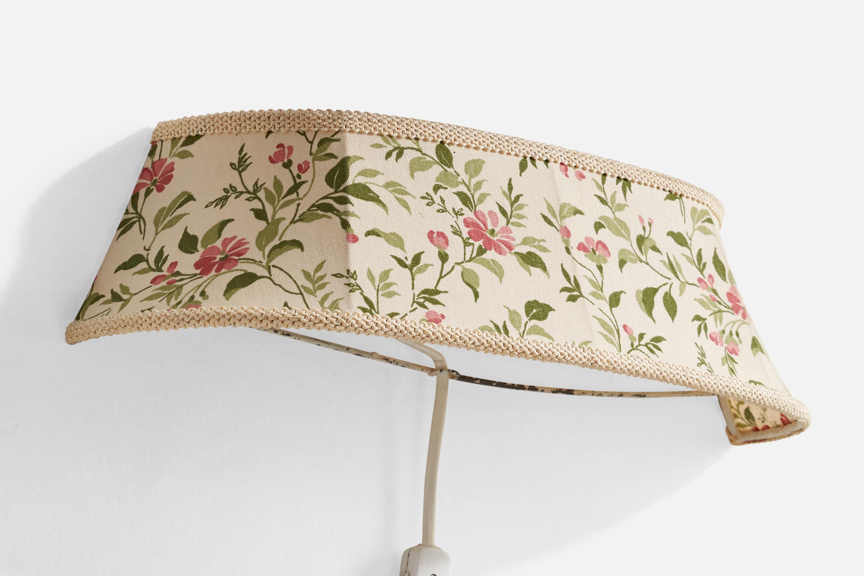 Scandinavian Modern Swedish Designer, Wall Light, Fabric, Metal, Sweden, 1940s For Sale