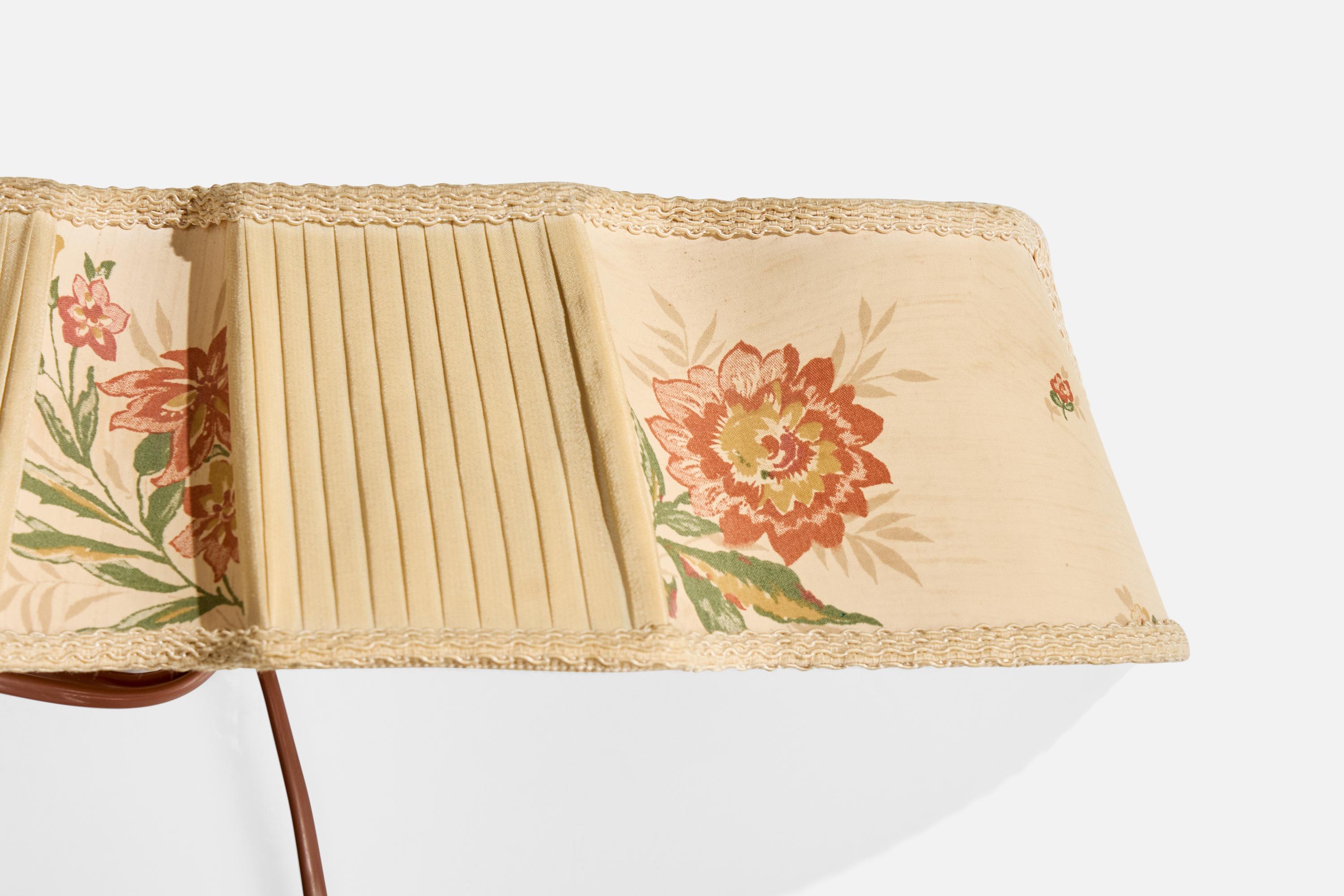Designer suédois, applique murale, tissu, Suède, années 1940 Bon état - En vente à High Point, NC