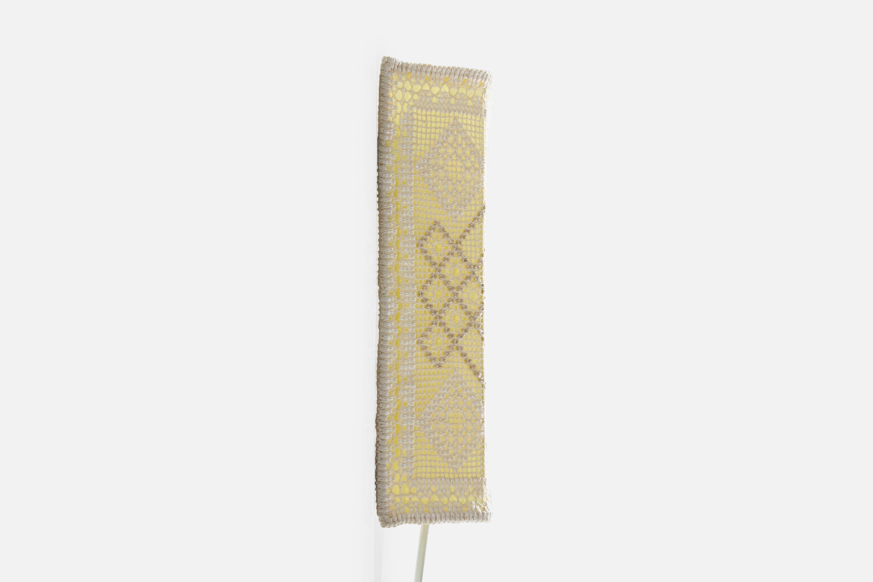 Swedish Designer, Wall Light, Fabric, Sweden, 1960s In Good Condition For Sale In High Point, NC