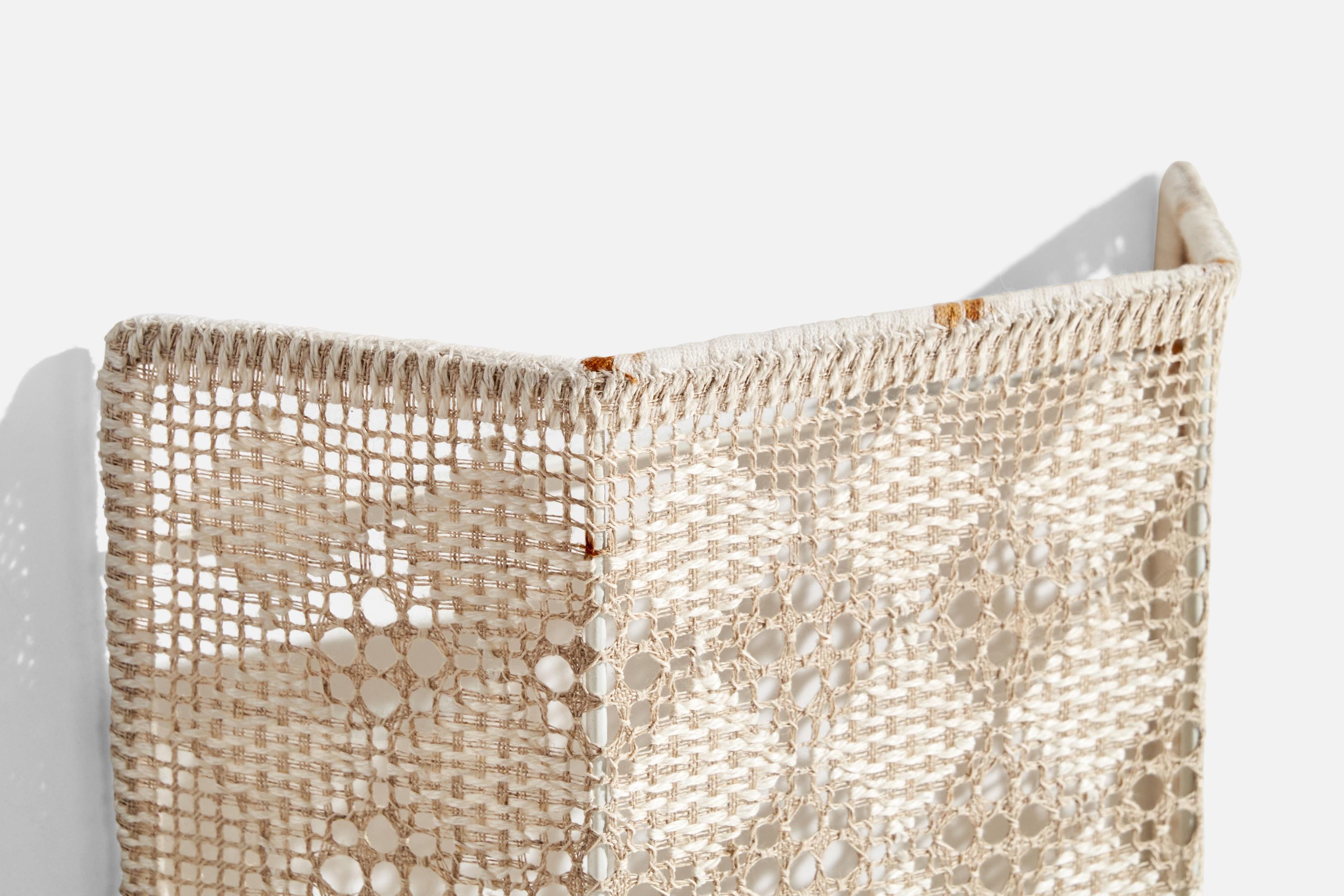 Milieu du XXe siècle Designer suédois, applique murale, tissu, Suède, années 1960 en vente