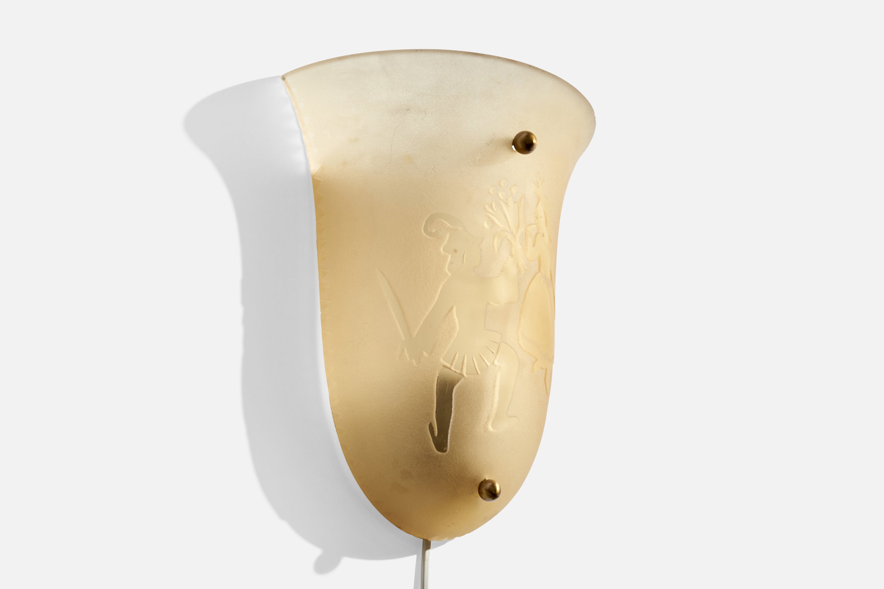 Wandleuchte aus geätztem Glas und Messing, entworfen und hergestellt in Schweden, ca. 1930er Jahre.

Gesamtabmessungen (Zoll):10