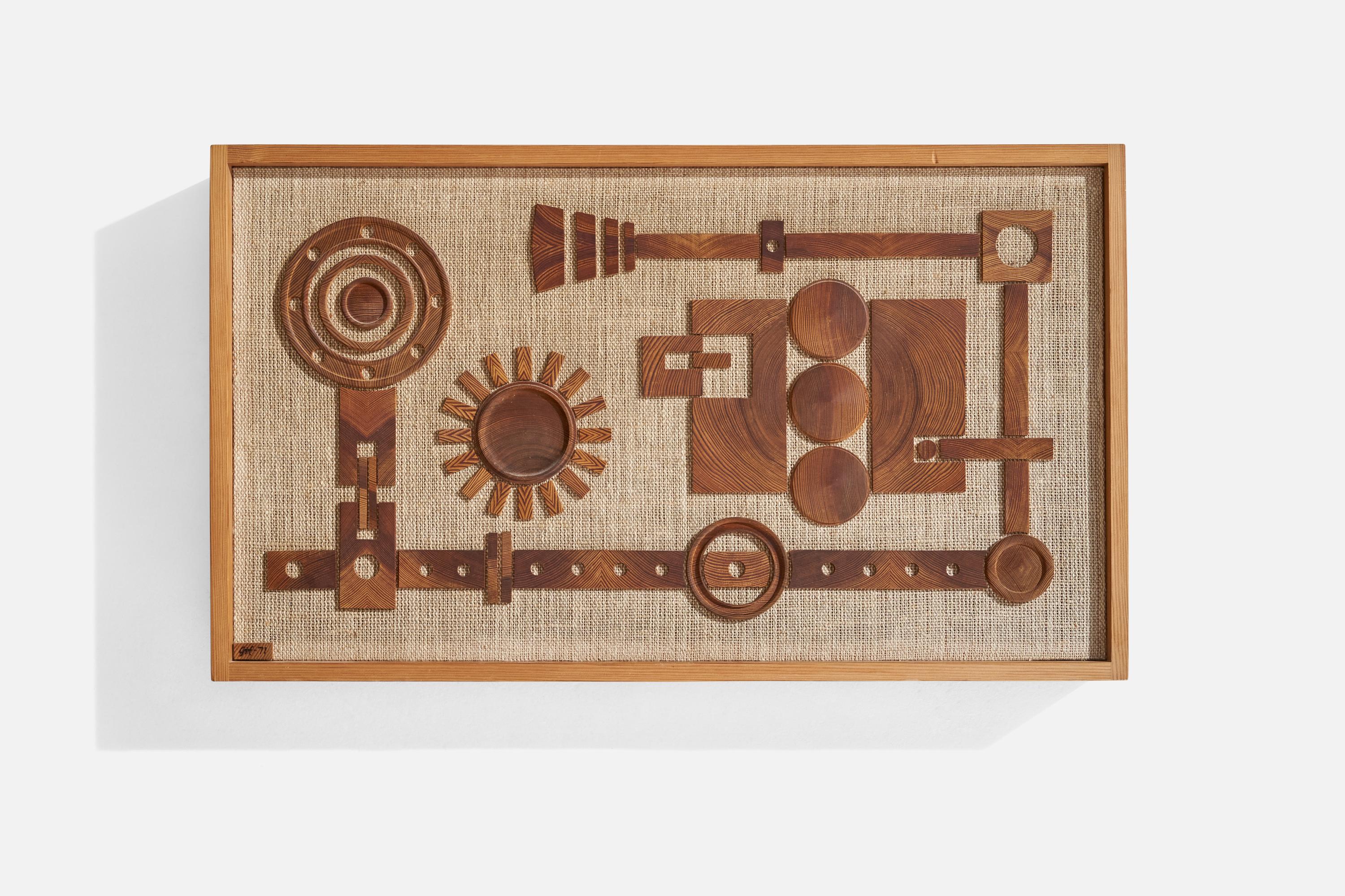 Schwedische Designerin, Wandleuchte, Kiefernholz, Sackleinen, Schweden, 1971 im Zustand „Gut“ im Angebot in High Point, NC