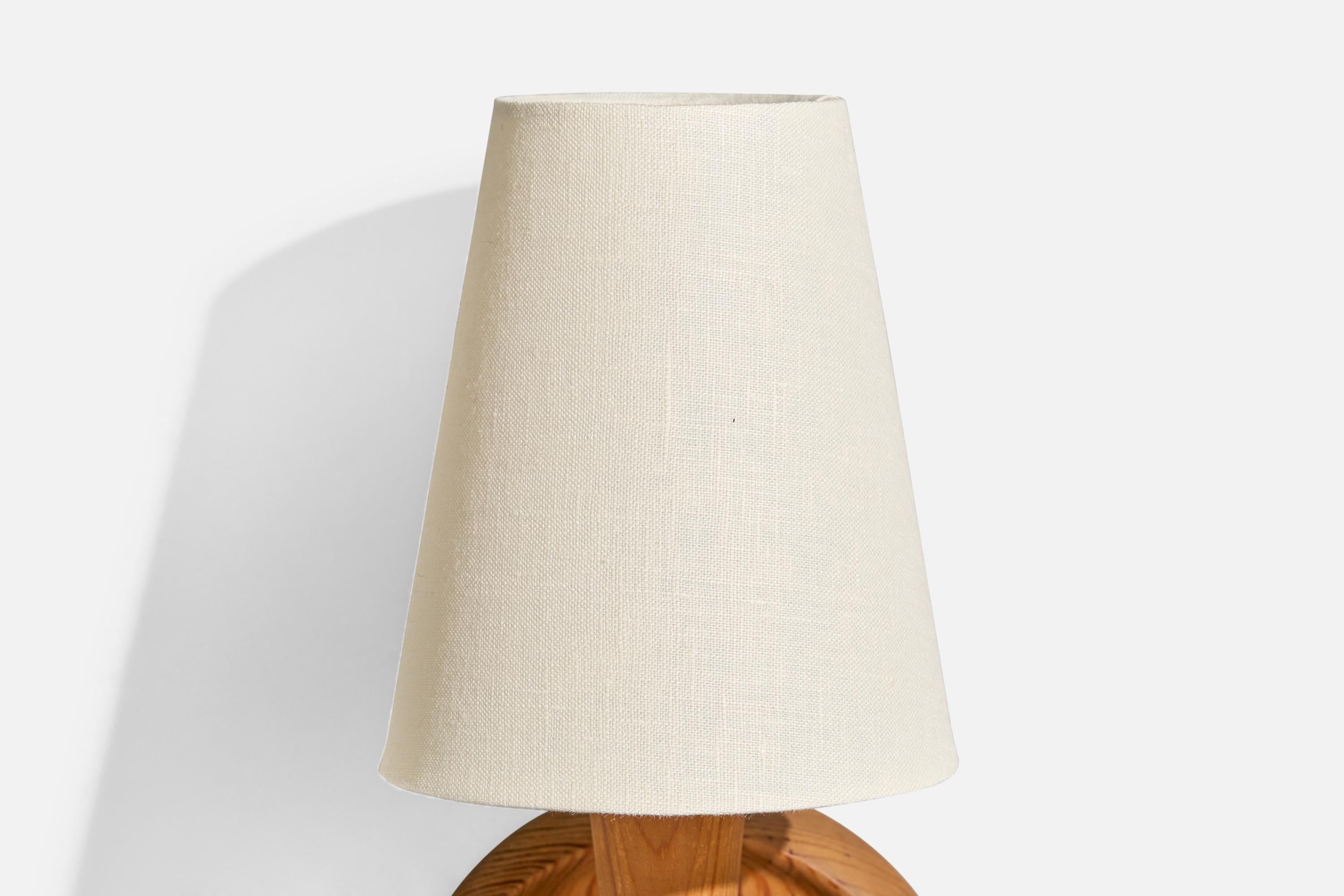 Schwedische Designerin, Wandleuchte, Kiefernholz, Stoff, Schweden, 1970er Jahre im Angebot 3